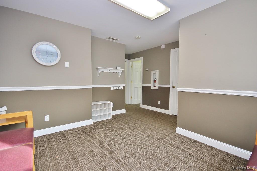 534 Route 6 Out of NYC Mahopac, NY 10541