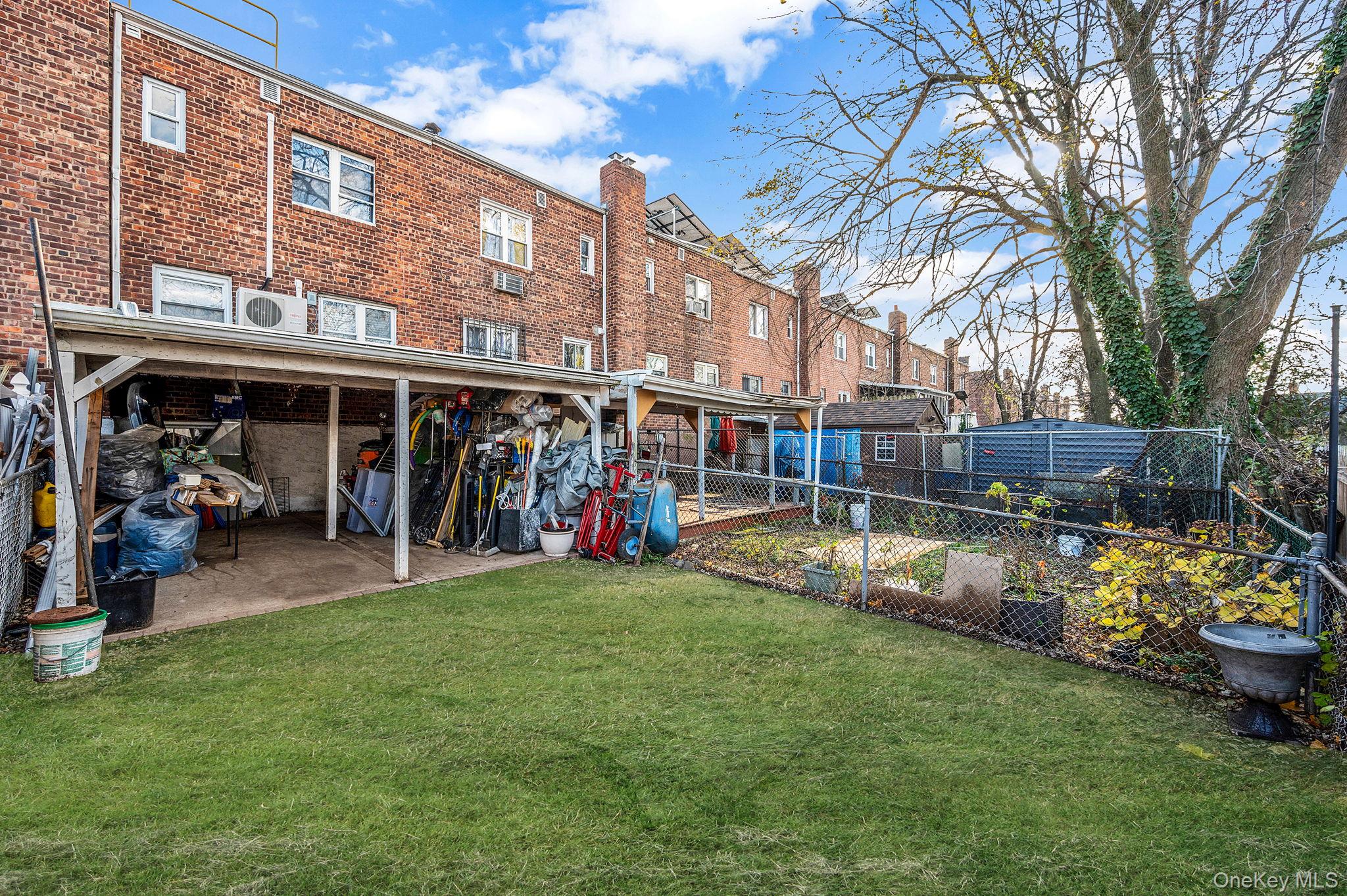 17949 Eveleth Road Springfield Gardens, NY 11434