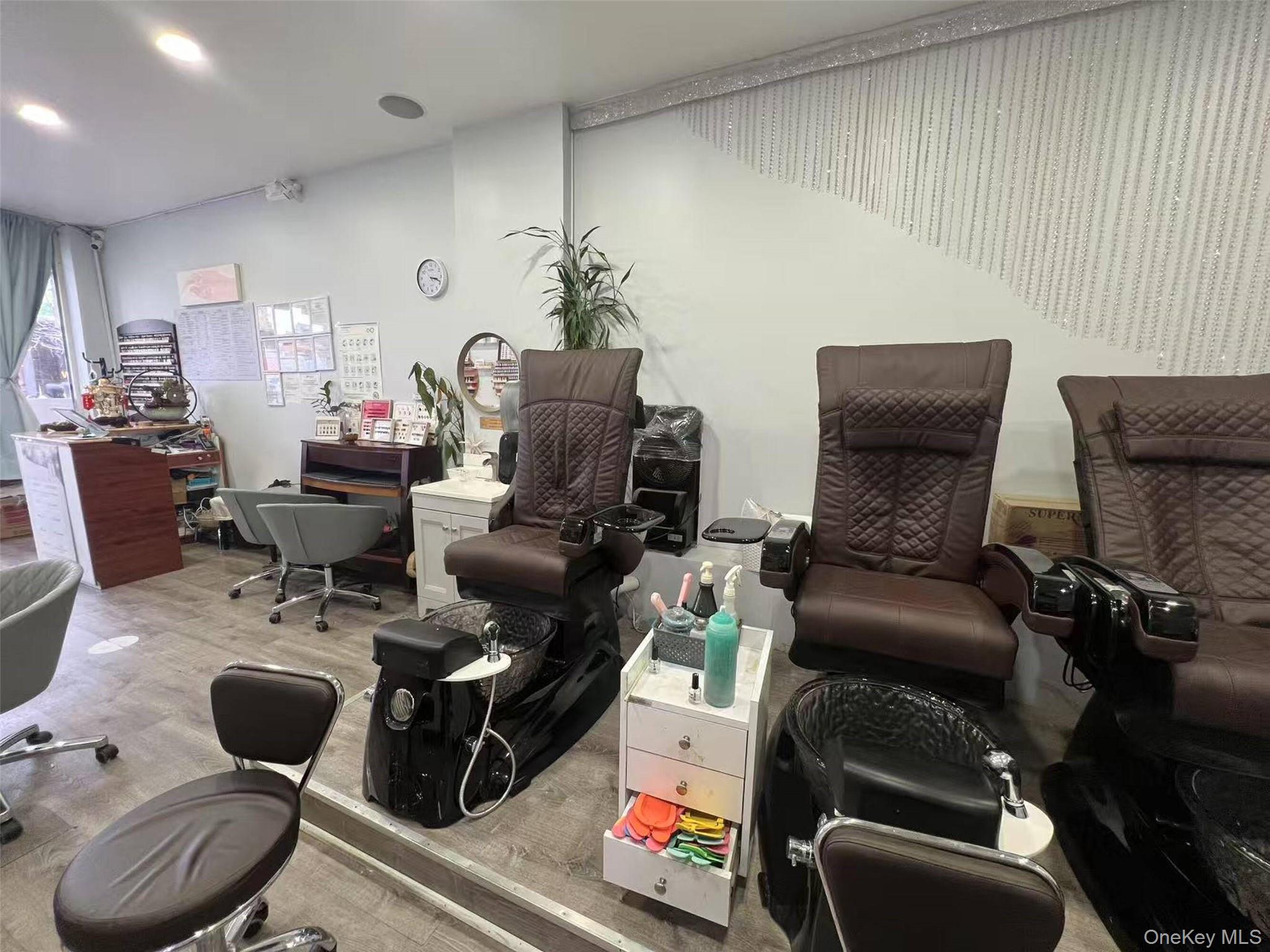 44-07 Kissena Boulevard Flushing Flushing, NY 11355