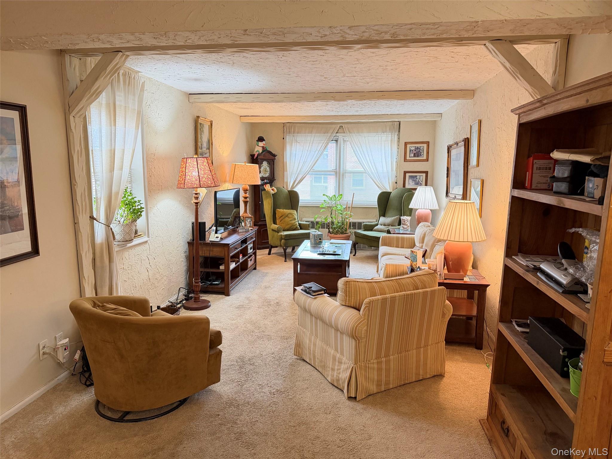 682 TUCKAHOE Road 3-D Yonkers Yonkers, NY 10710