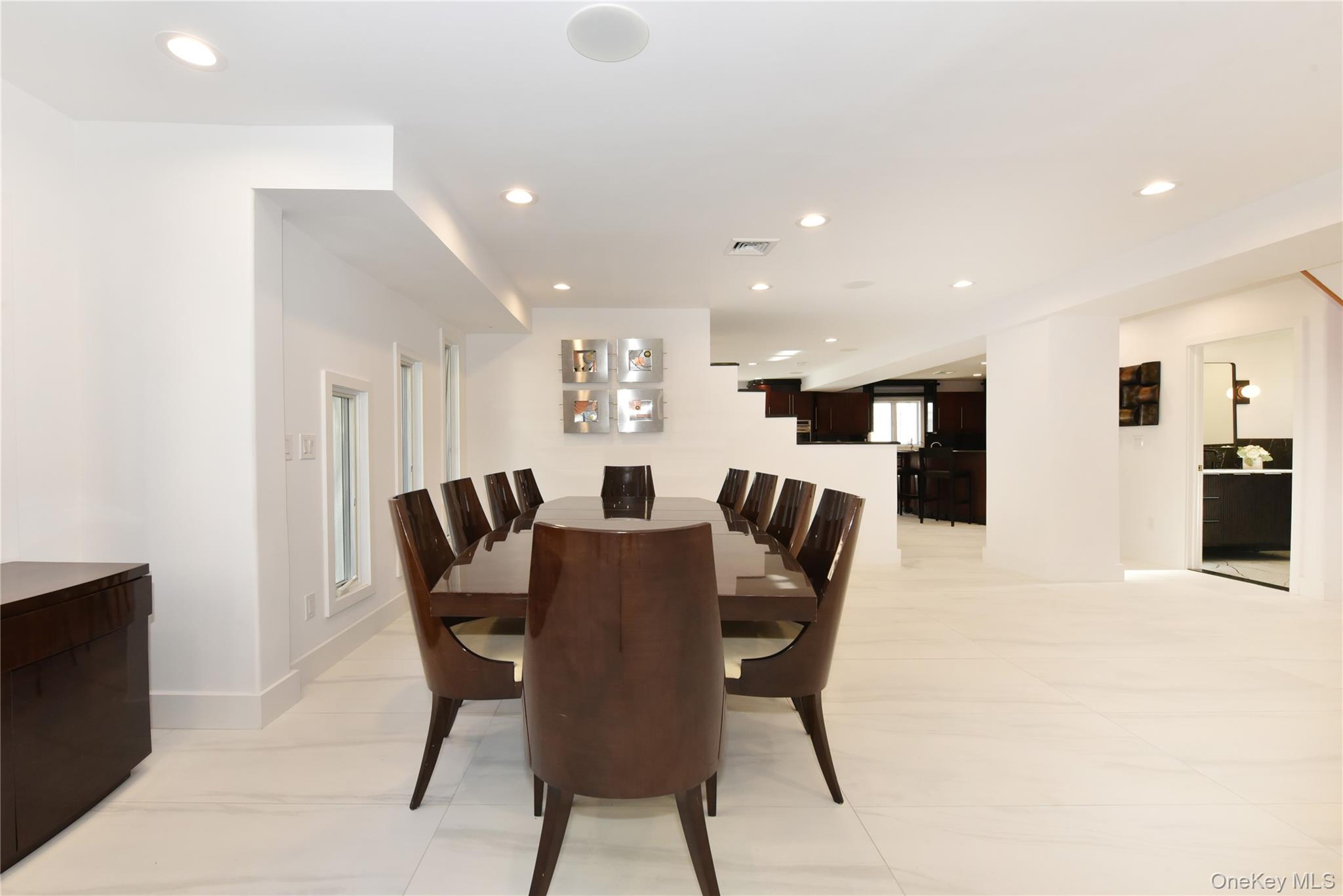 85-35 Midland Parkway Jamaica Estates Jamaica Estates, NY 11432