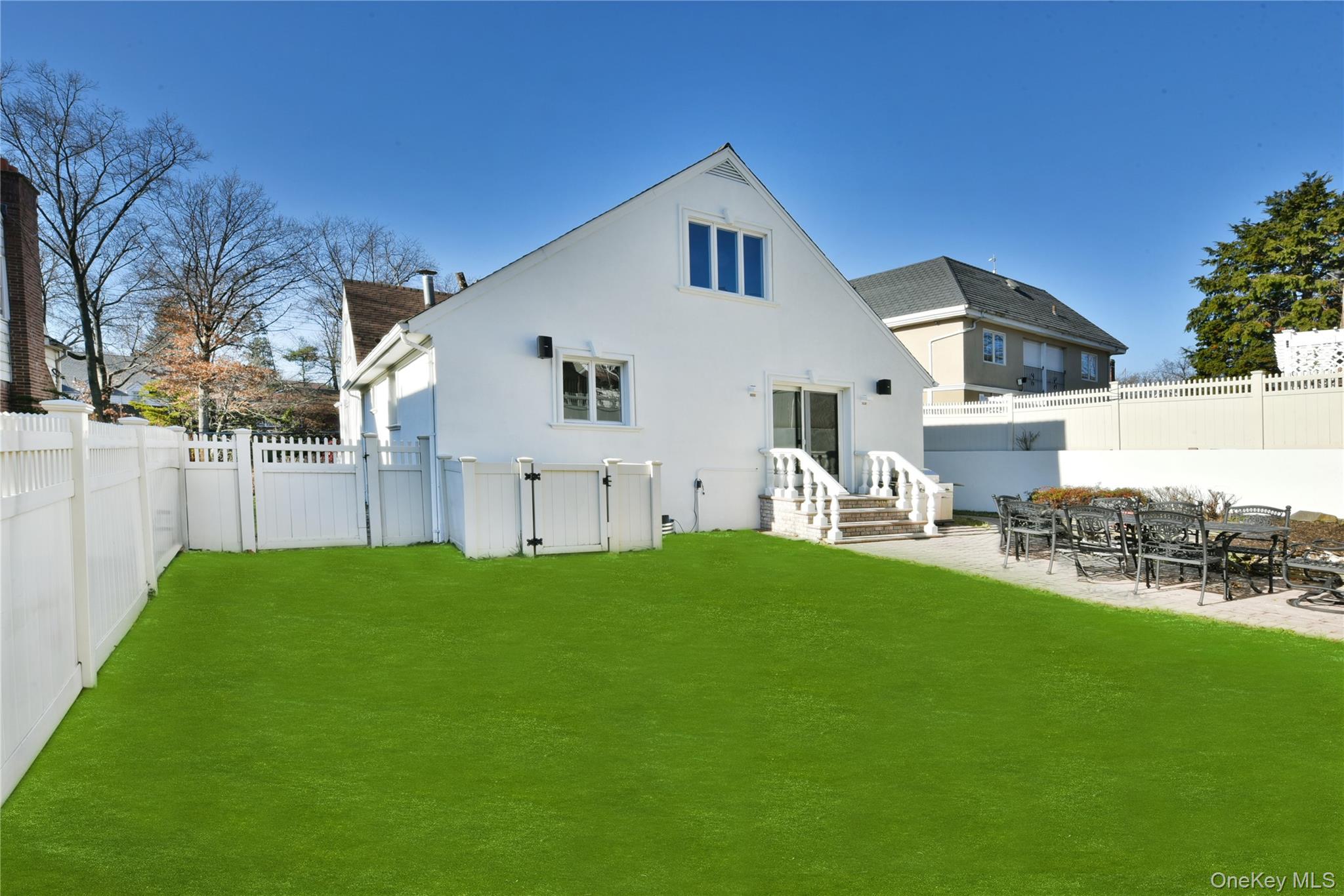 85-35 Midland Parkway Jamaica Estates Jamaica Estates, NY 11432