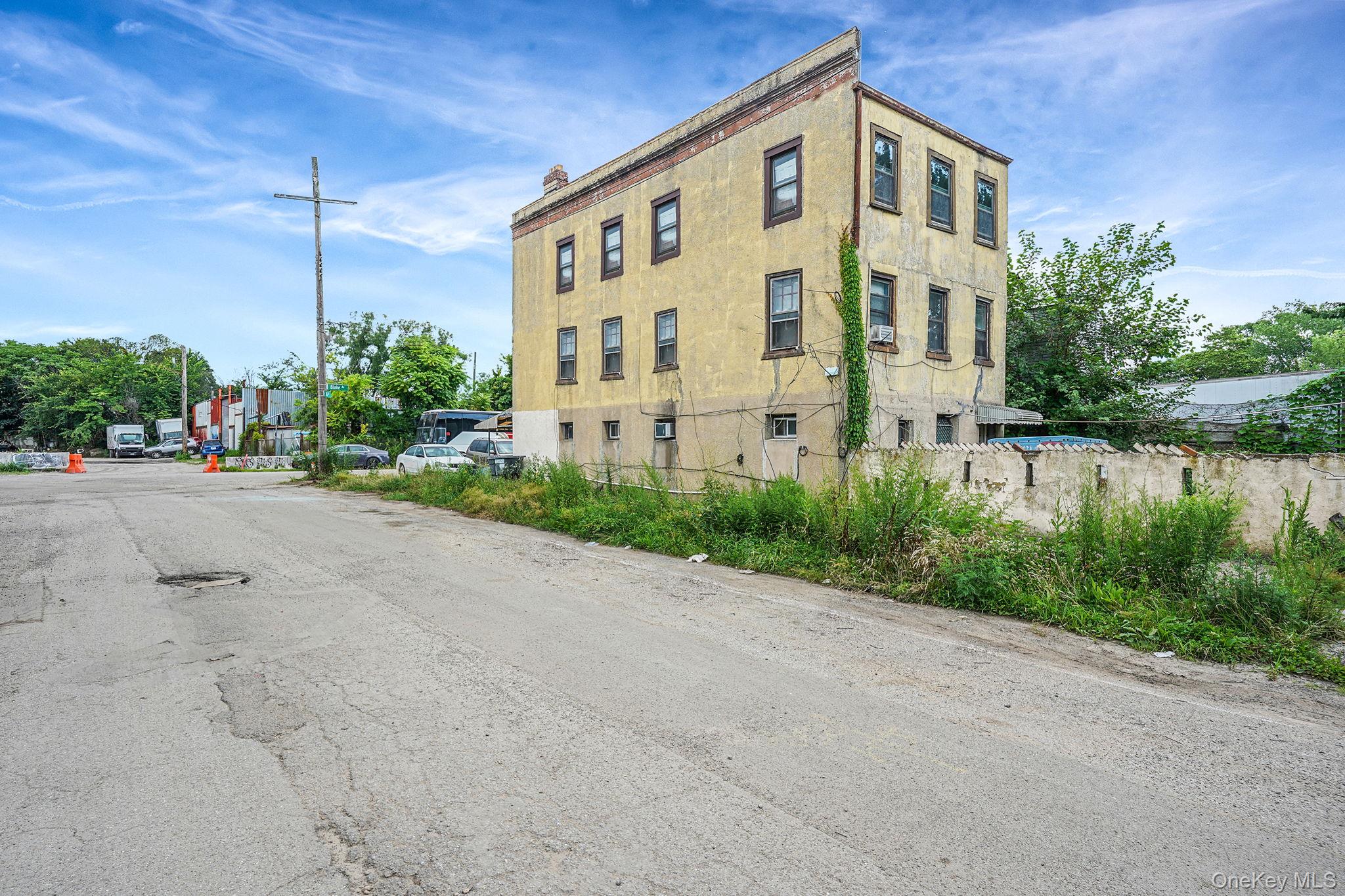 7602 Blake Avenue Howard Beach Howard Beach, NY 11414