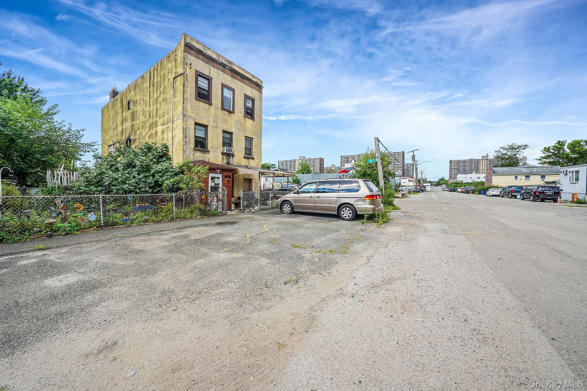 7602 Blake Avenue Howard Beach Howard Beach, NY 11414