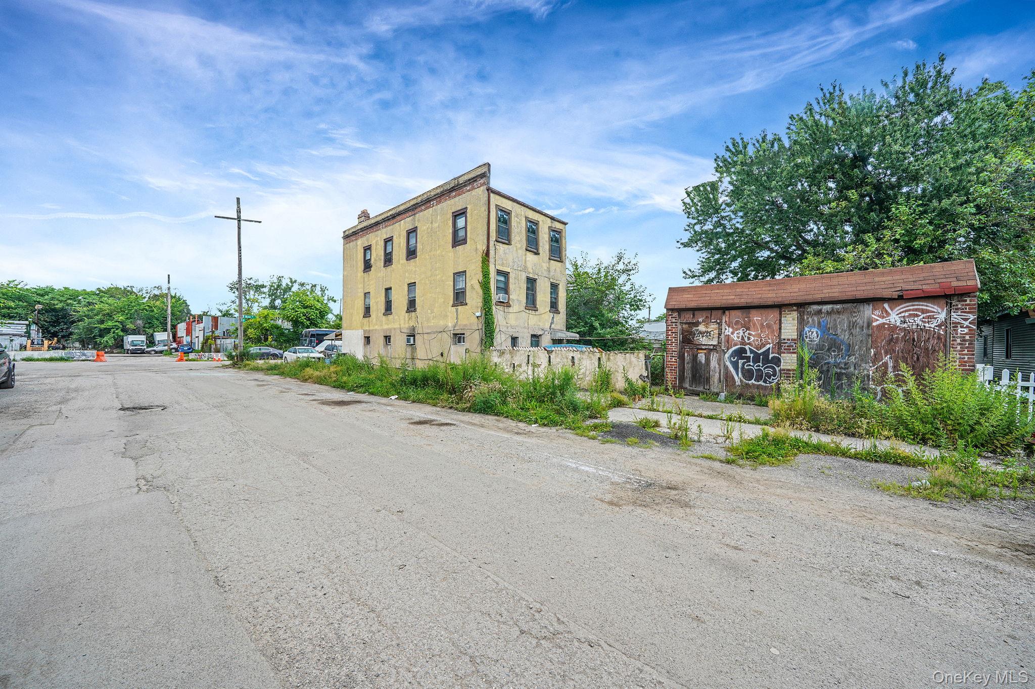 7602 Blake Avenue Howard Beach Howard Beach, NY 11414