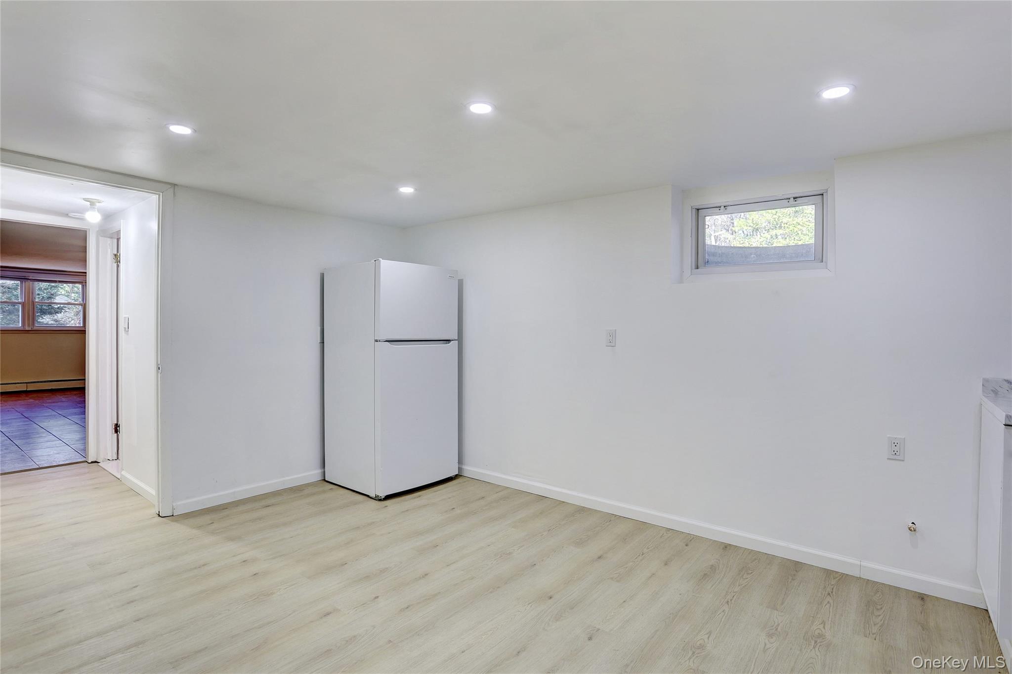 160 Pascack Road Out of NYC Chestnut Ridge, NY 10965