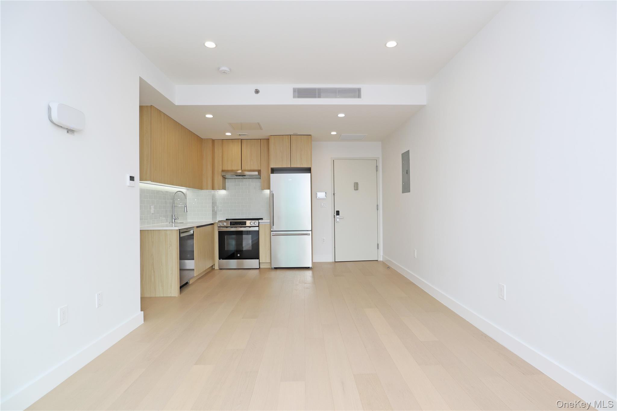 15002 Northern Bloulevard 4-G Flushing Flushing, NY 11354