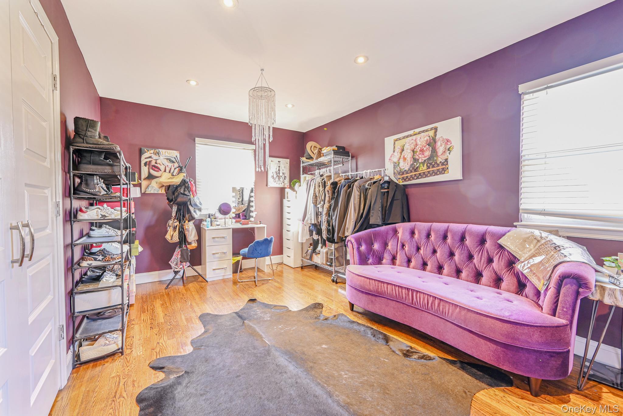 972 S End Hewlett Hewlett, NY 11598