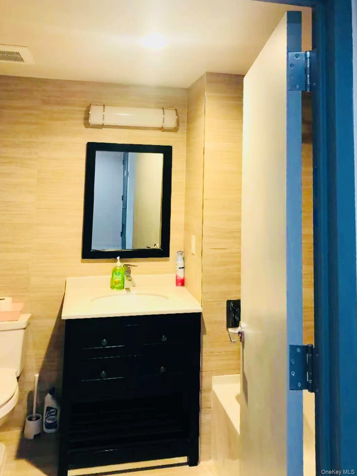 35-08 146th Street 4-C Flushing Flushing, NY 11354