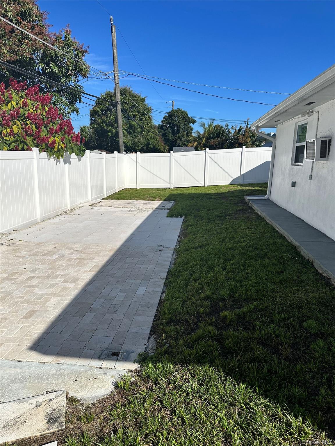 8781 Johnson Street Out of NYC Other, FL 33024