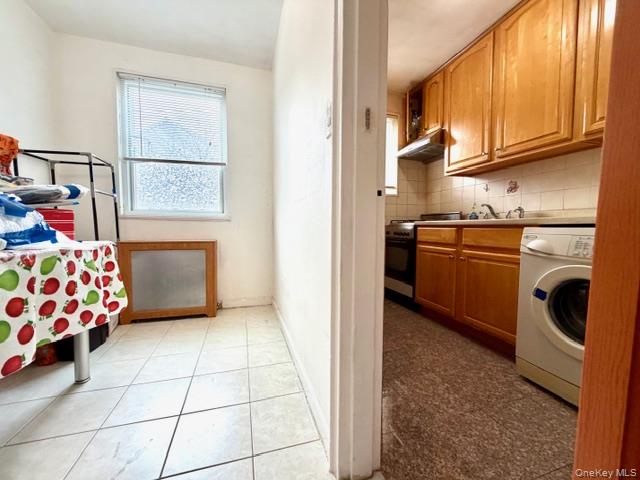 67-20 218th Street Lower Bayside Bayside, NY 11364