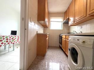 67-20 218th Street Lower Bayside Bayside, NY 11364