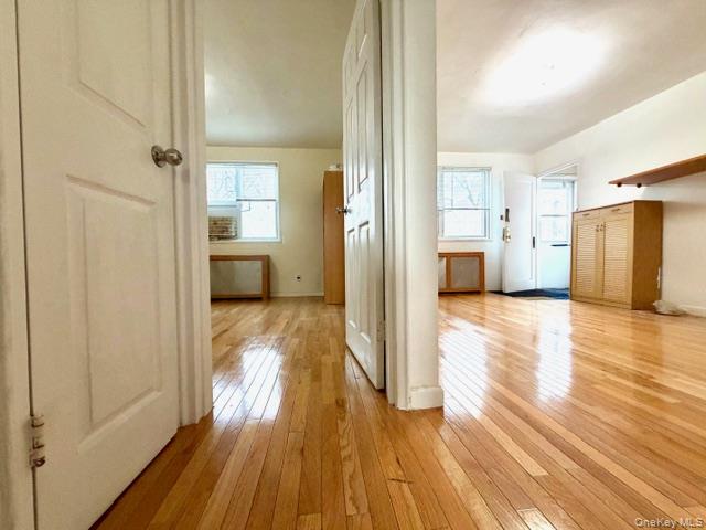 67-20 218th Street Lower Bayside Bayside, NY 11364