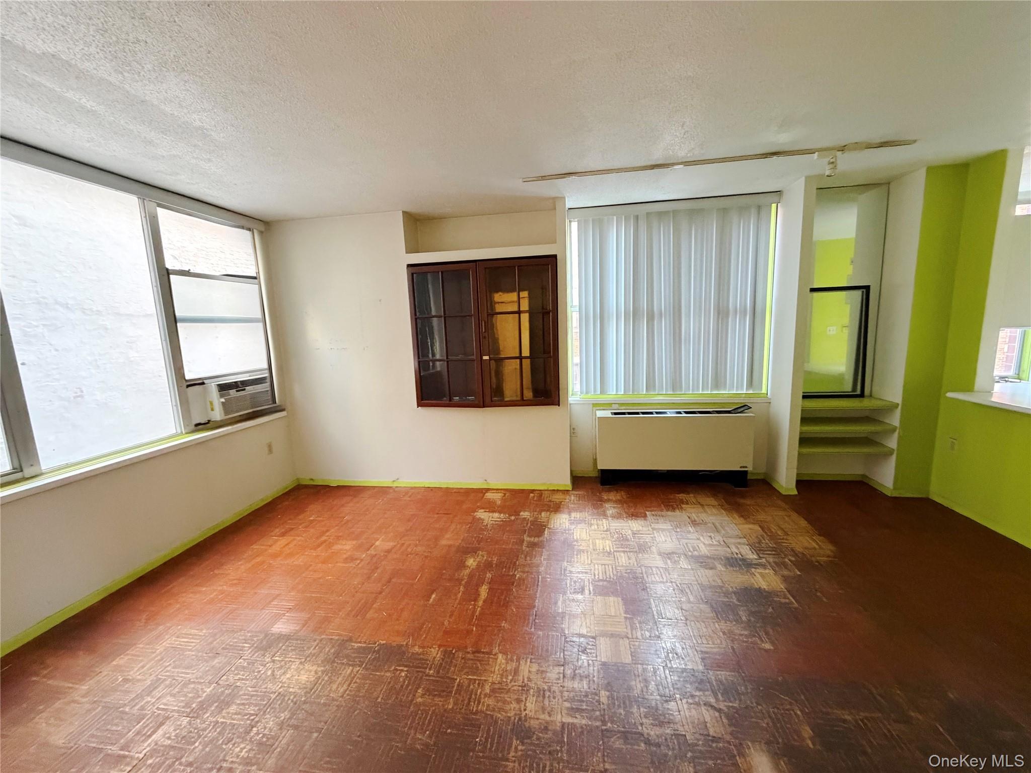 520 West 112th Street 4-B New York , NY 10025