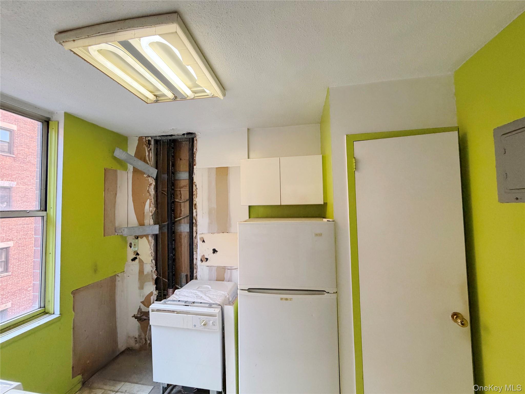 520 West 112th Street 4-B New York , NY 10025