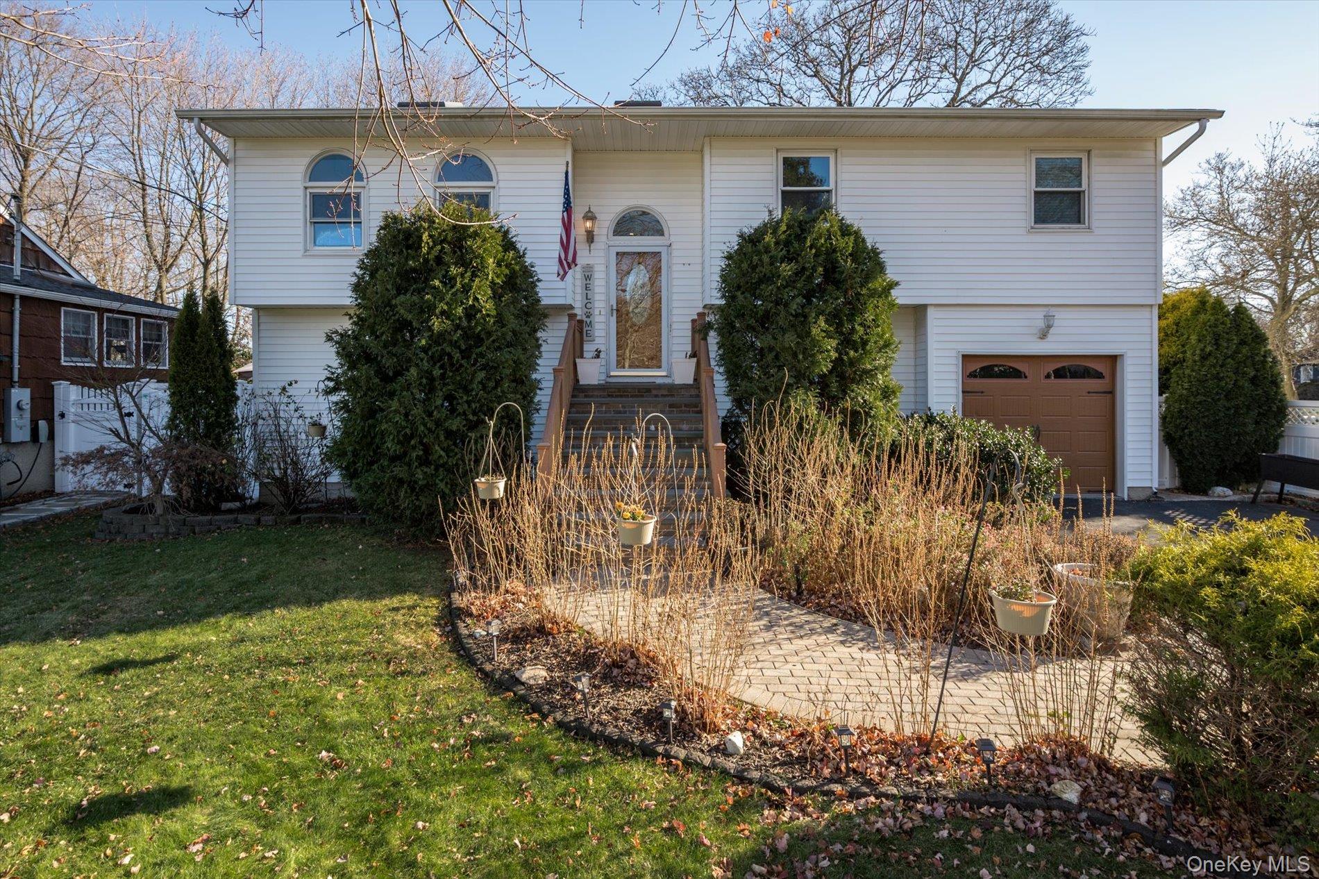 68 Valentine Avenue Huntington Huntington, NY 11743