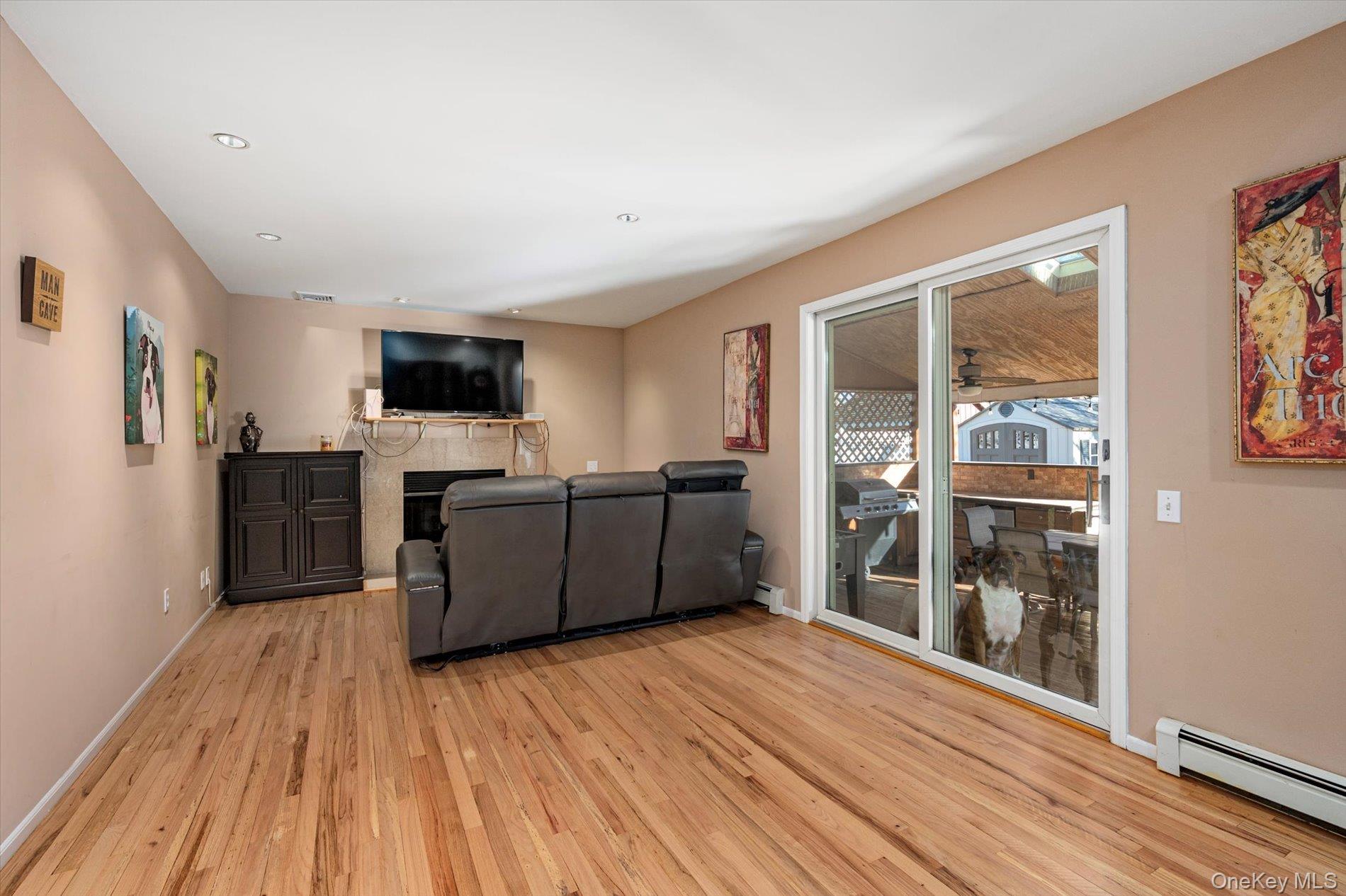 68 Valentine Avenue Huntington Huntington, NY 11743