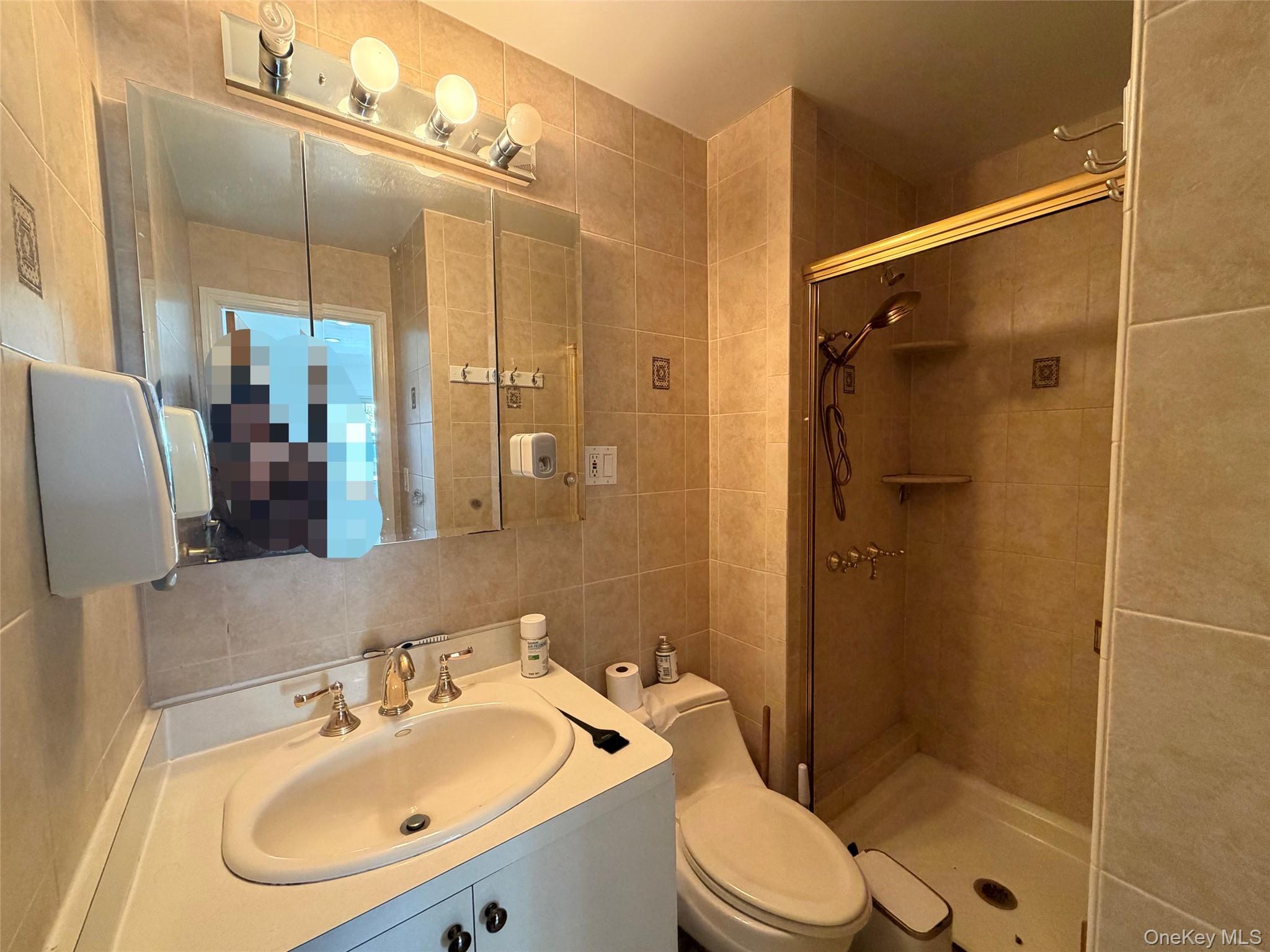 224-01 59TH Avenue Bayside Bayside, NY 11364