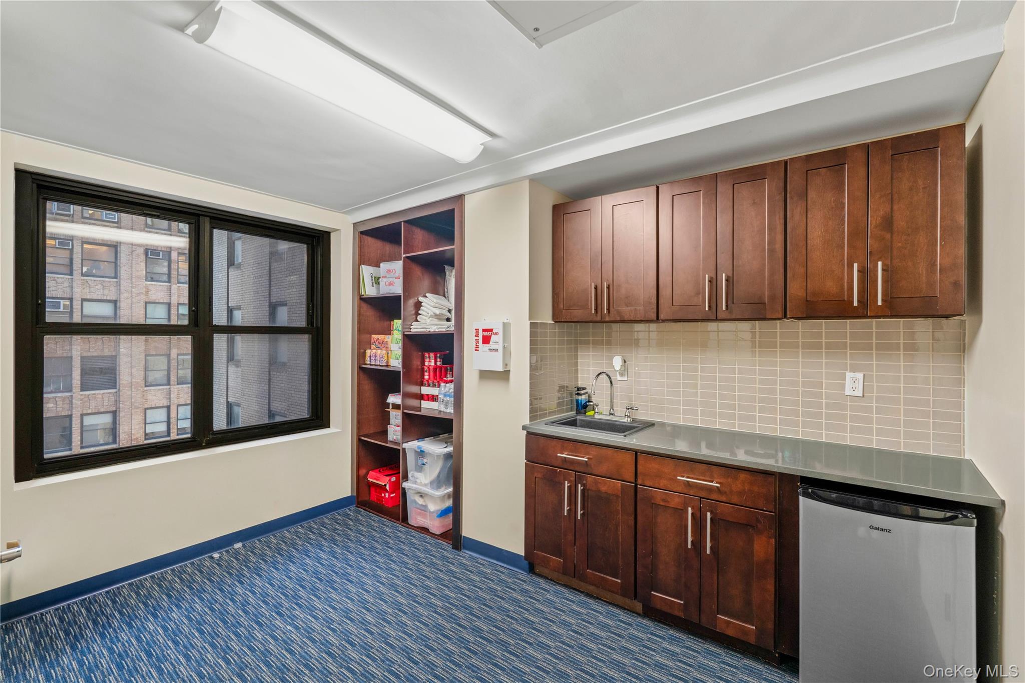 16 Pennsylvania Plaza New York , NY 10001