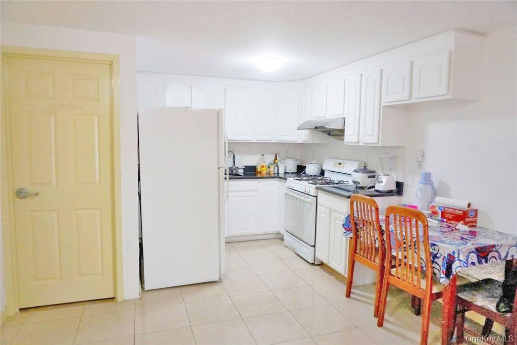 4317 Union Street 6-E Flushing Flushing, NY 11355