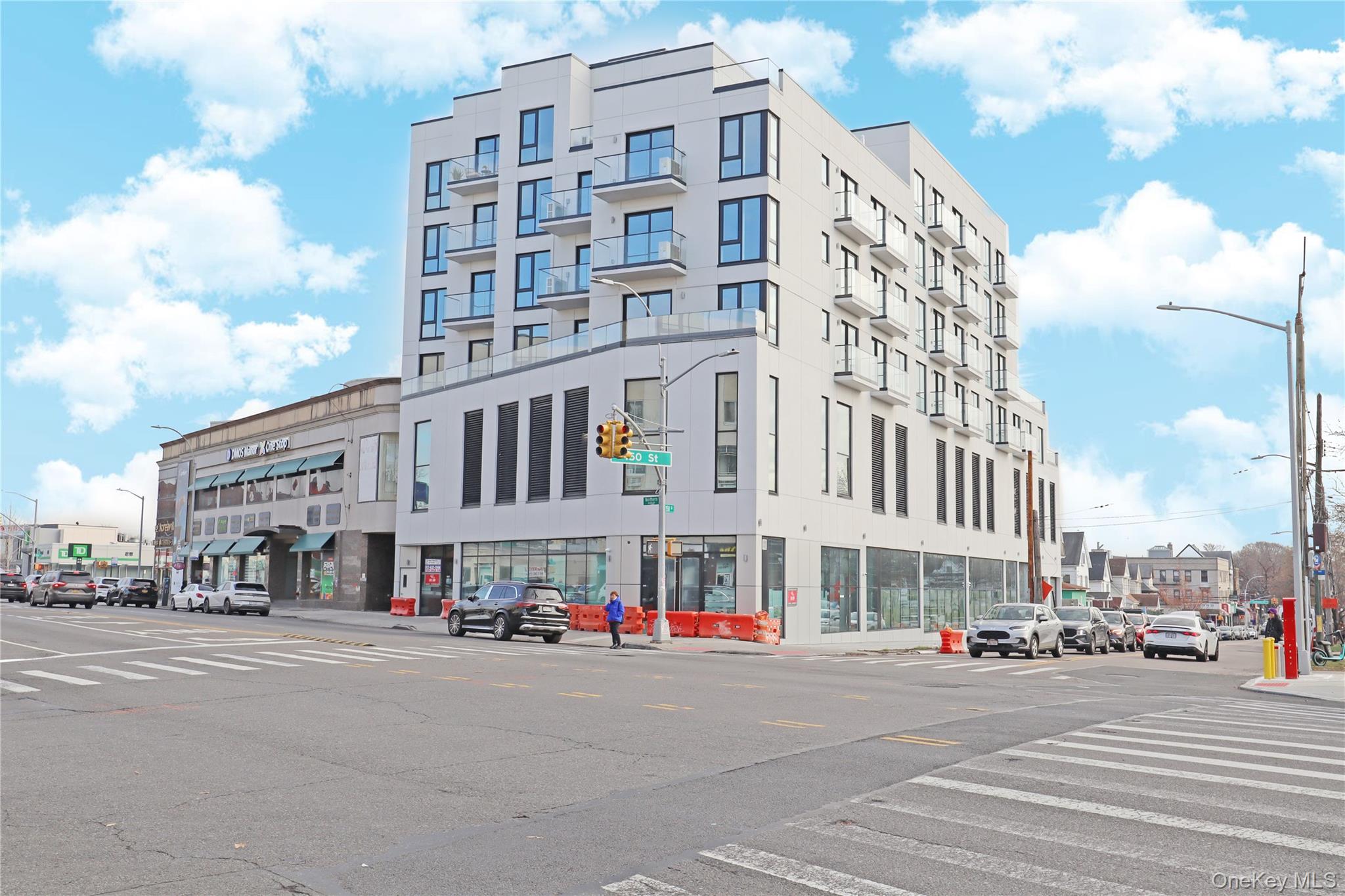 15002 Northern Boulevard 5-H Flushing Flushing, NY 11354