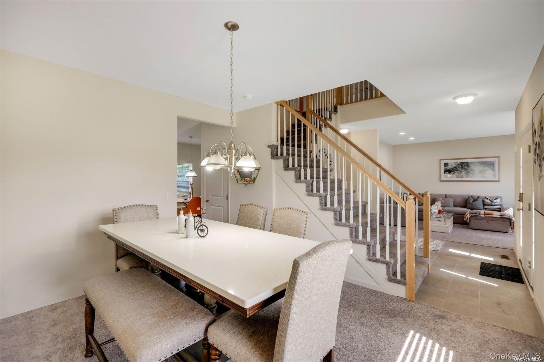 7 Pondview Circle Shirley Shirley, NY 11967