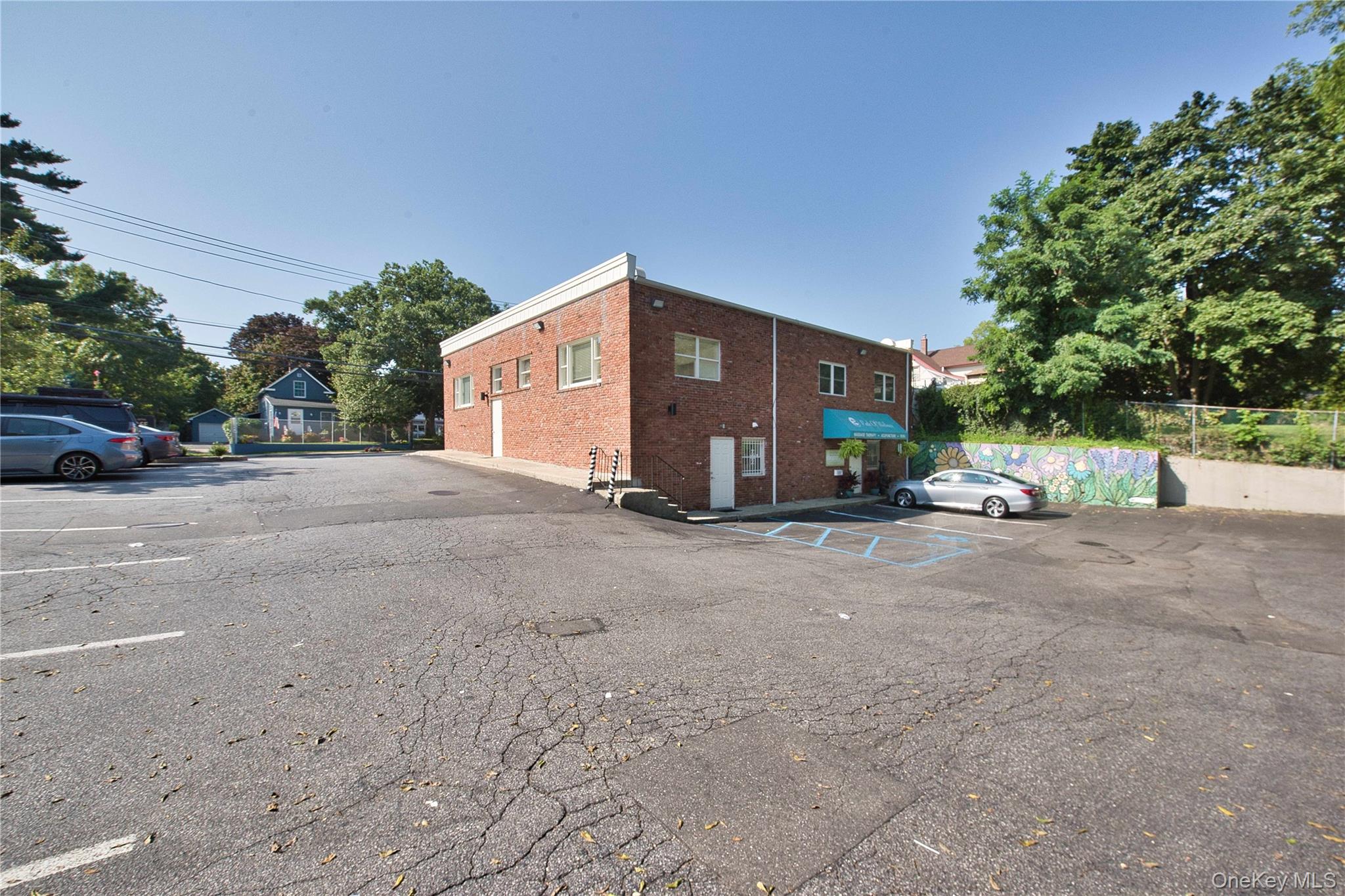 121 Pulaski Road Kings Park Kings Park, NY 11754