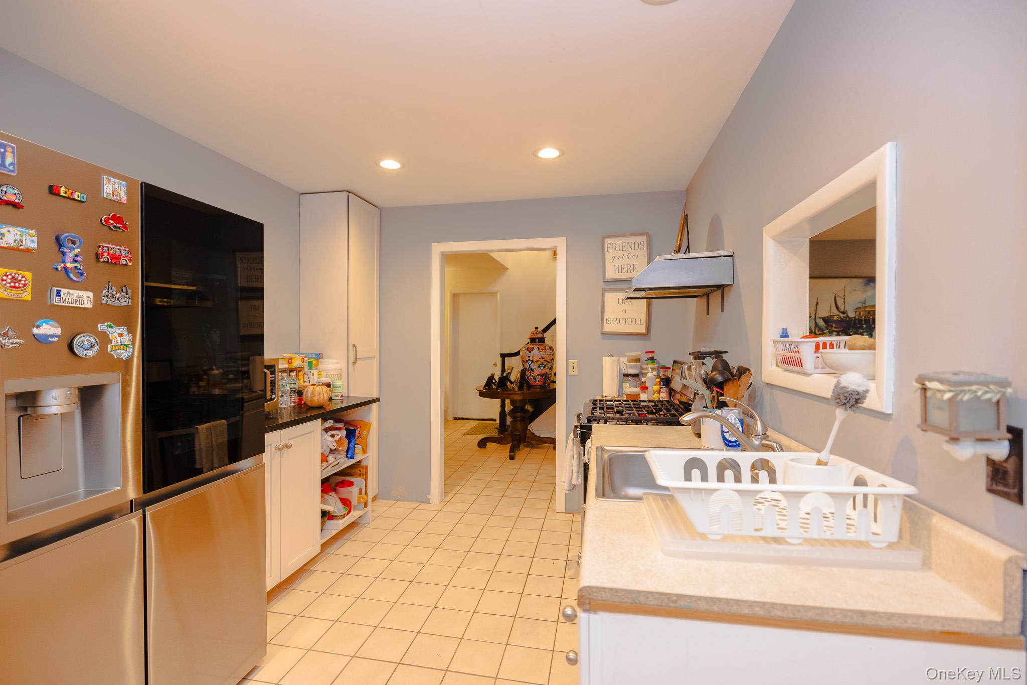 94 Kings Drive Riverhead Riverhead, NY 11901