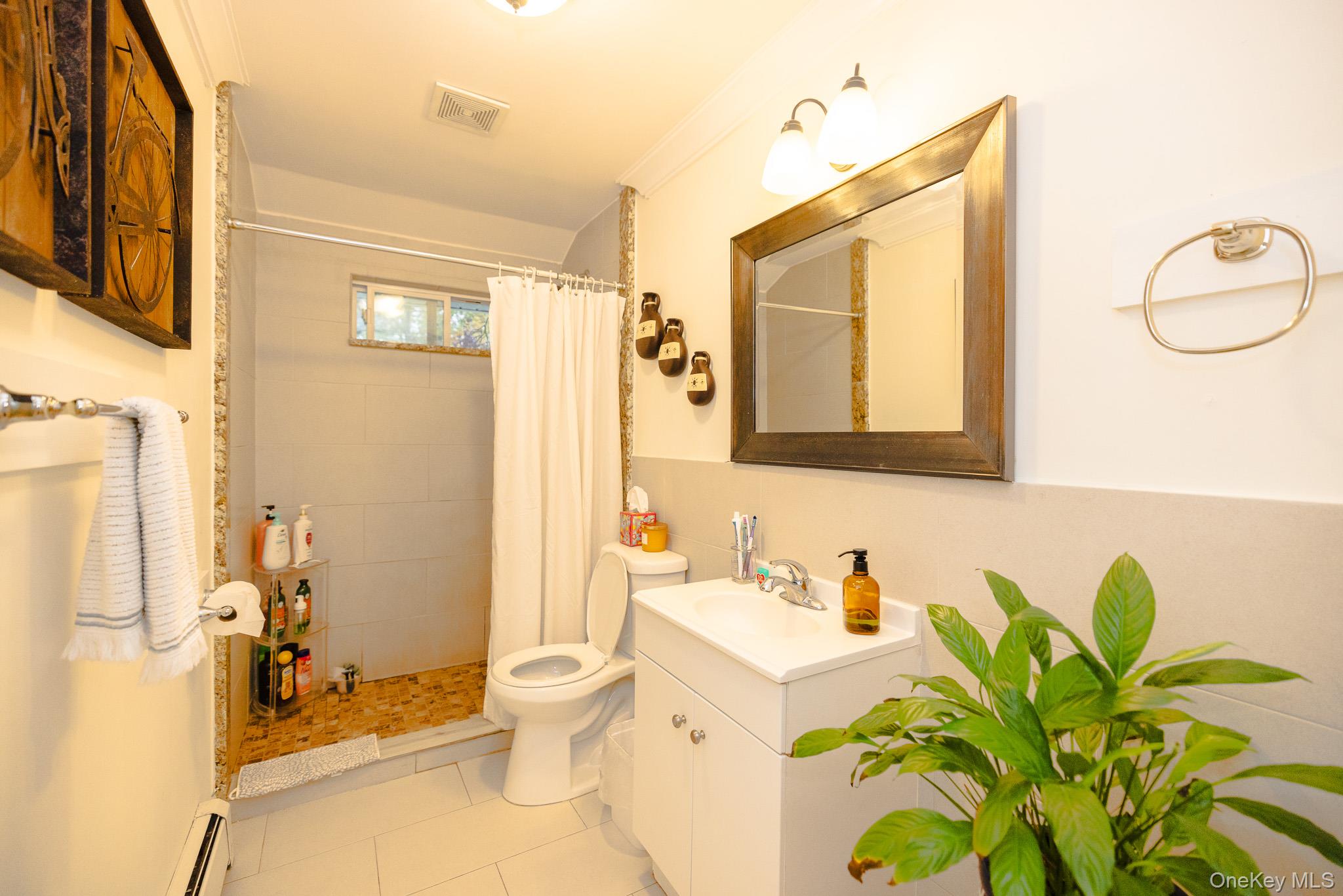 94 Kings Drive Riverhead Riverhead, NY 11901