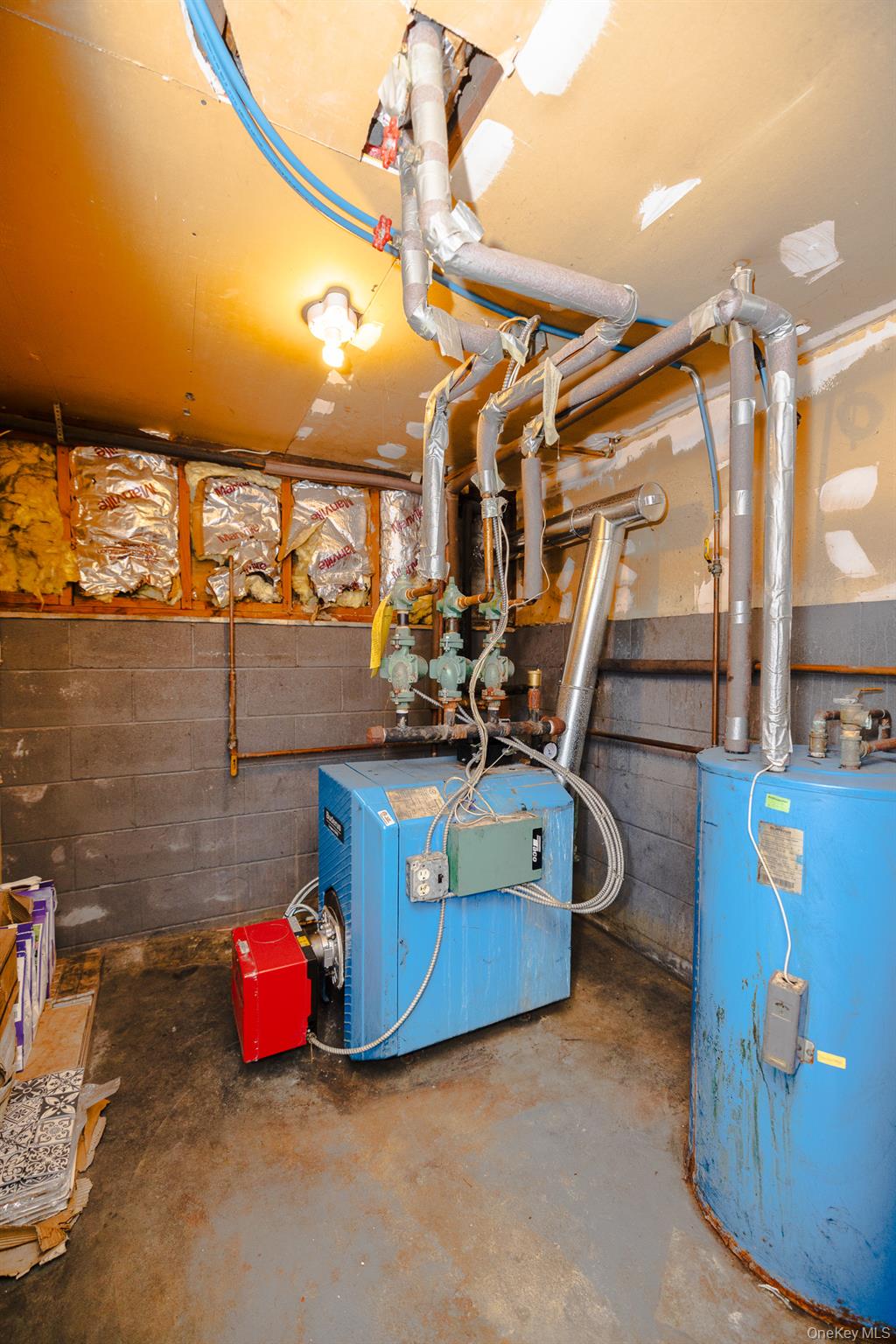 94 Kings Drive Riverhead Riverhead, NY 11901