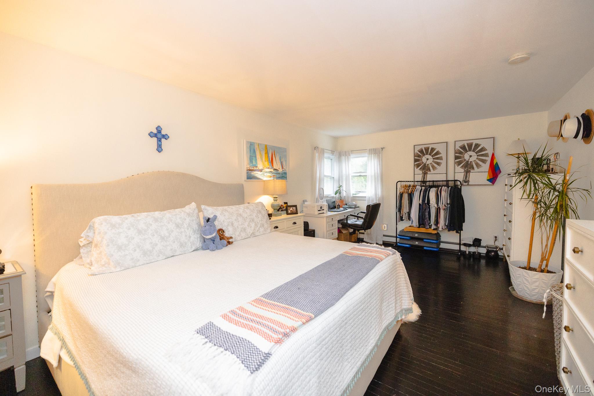 94 Kings Drive Riverhead Riverhead, NY 11901