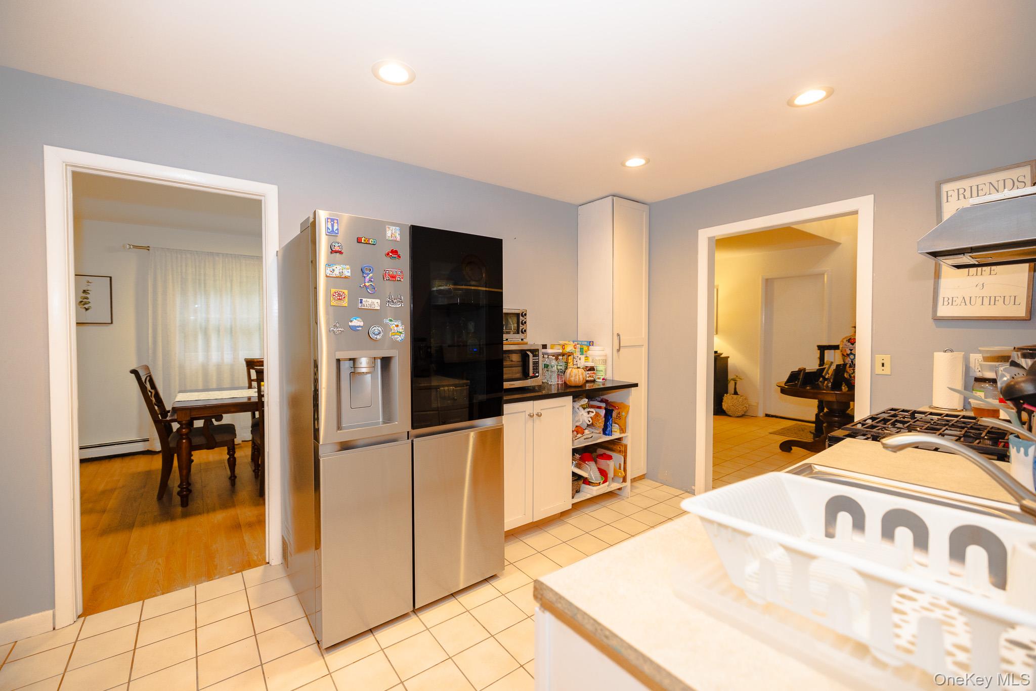 94 Kings Drive Riverhead Riverhead, NY 11901