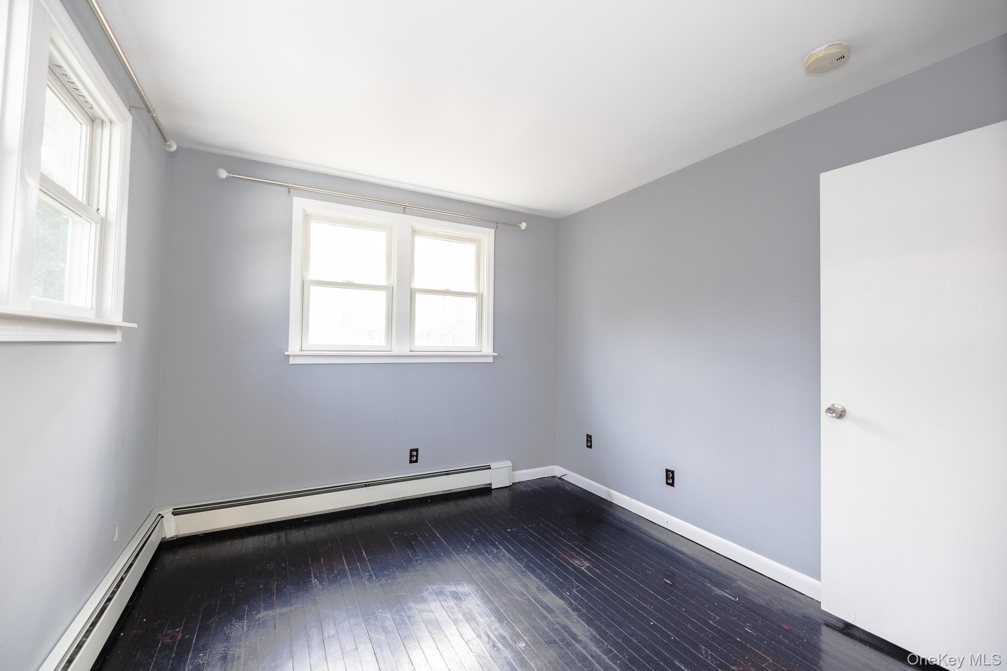 94 Kings Drive Riverhead Riverhead, NY 11901