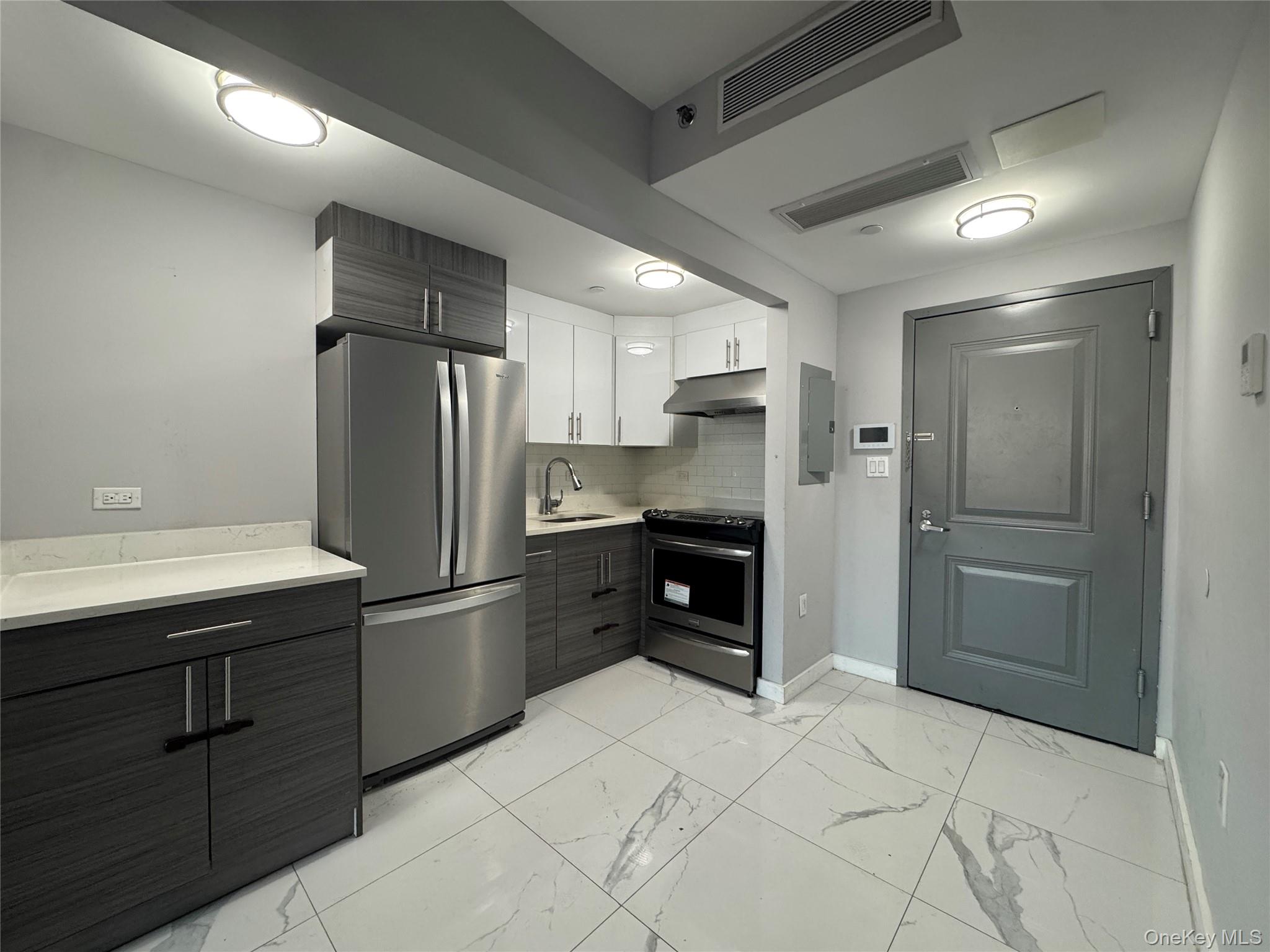 7009 45th Avenue 7-C Woodside Woodside, NY 11377