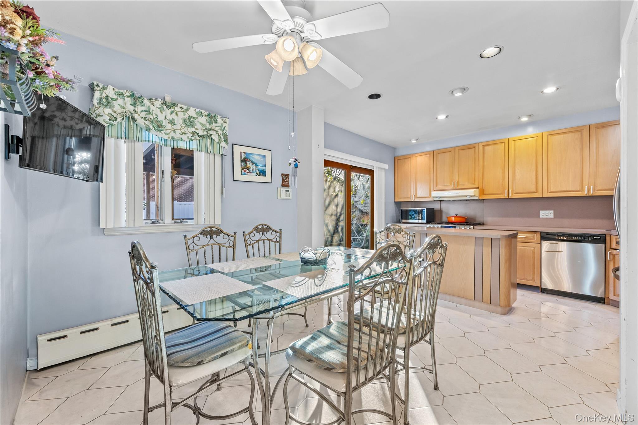 119-20 9th Avenue College Point College Point, NY 11356