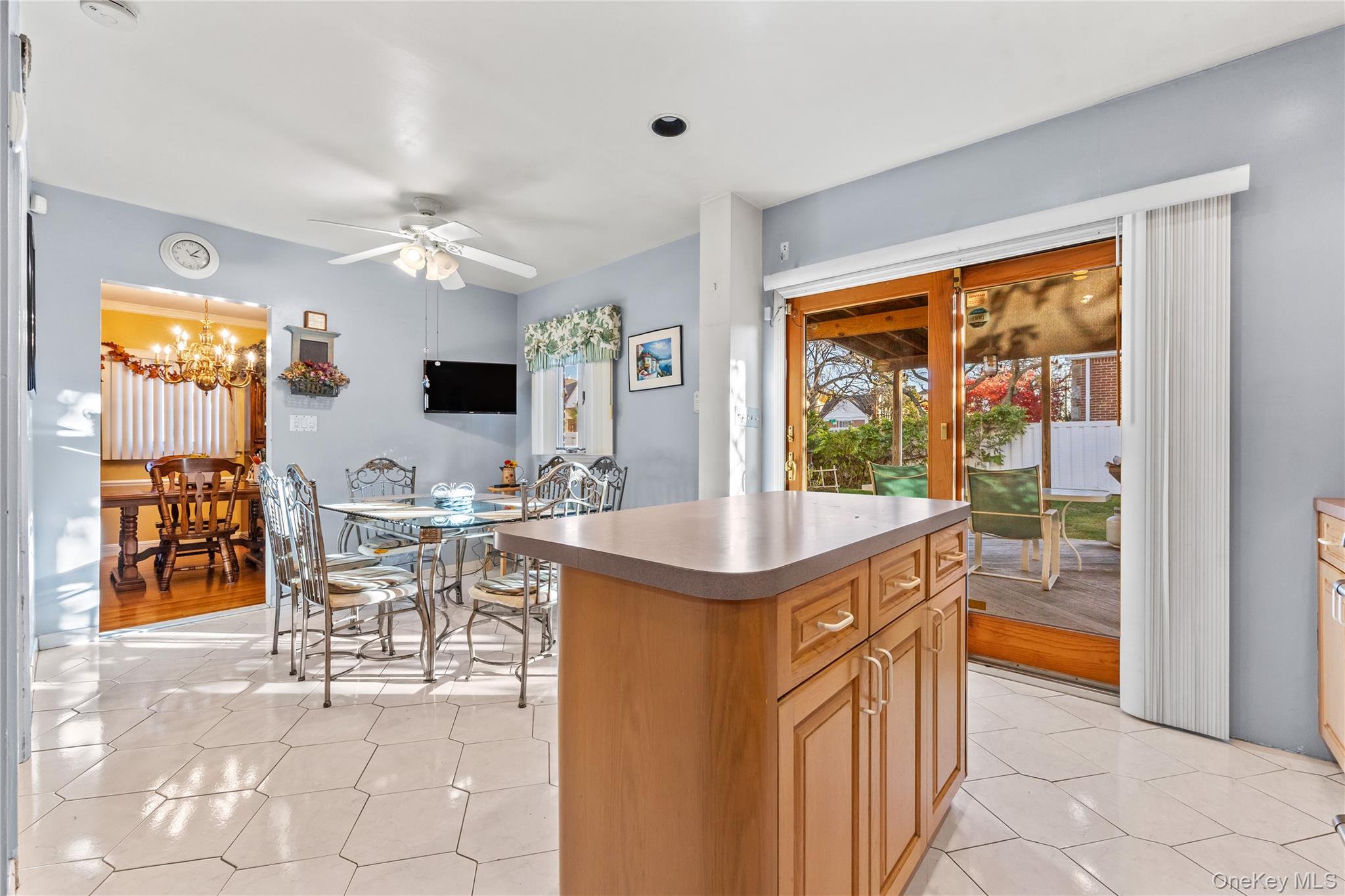 119-20 9th Avenue College Point College Point, NY 11356