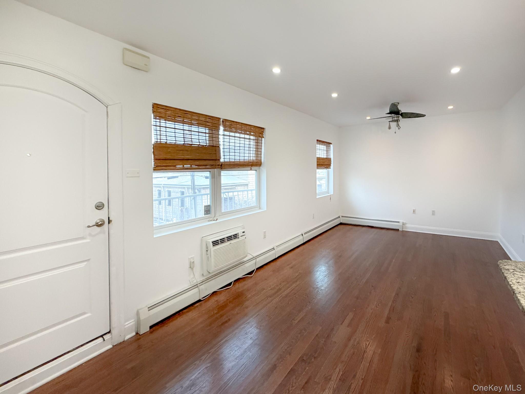 183 Beach 100th Street 6-B Rockaway Park Rockaway Park, NY 11694