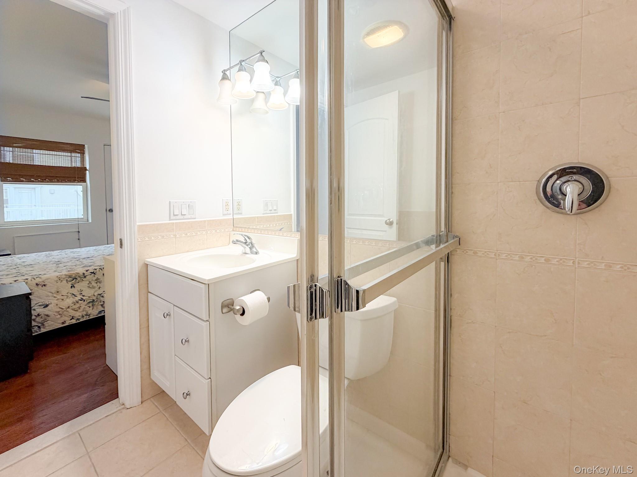 183 Beach 100th Street 6-B Rockaway Park Rockaway Park, NY 11694