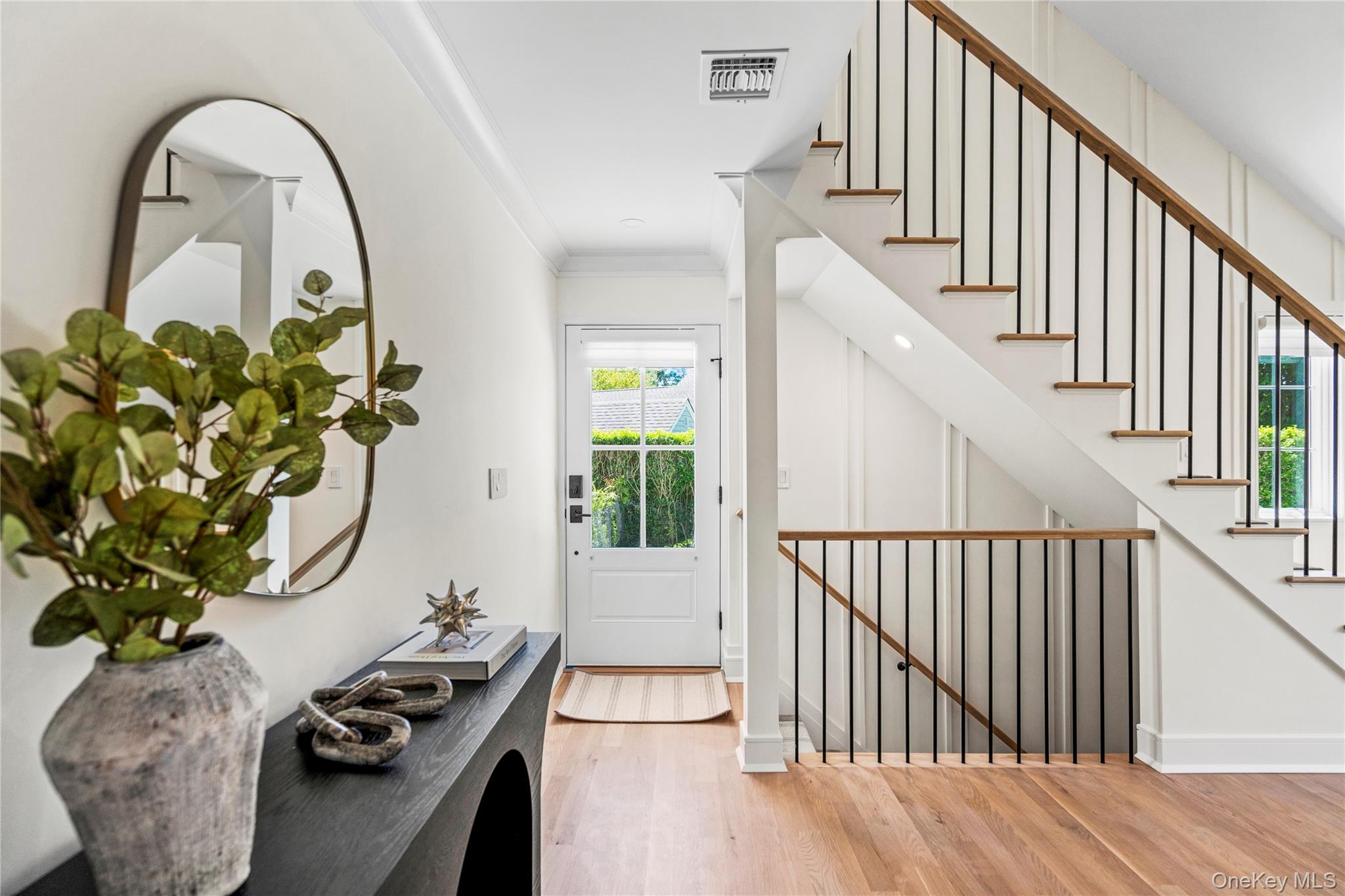 4 Carriage Lane Southampton Southampton, NY 11968