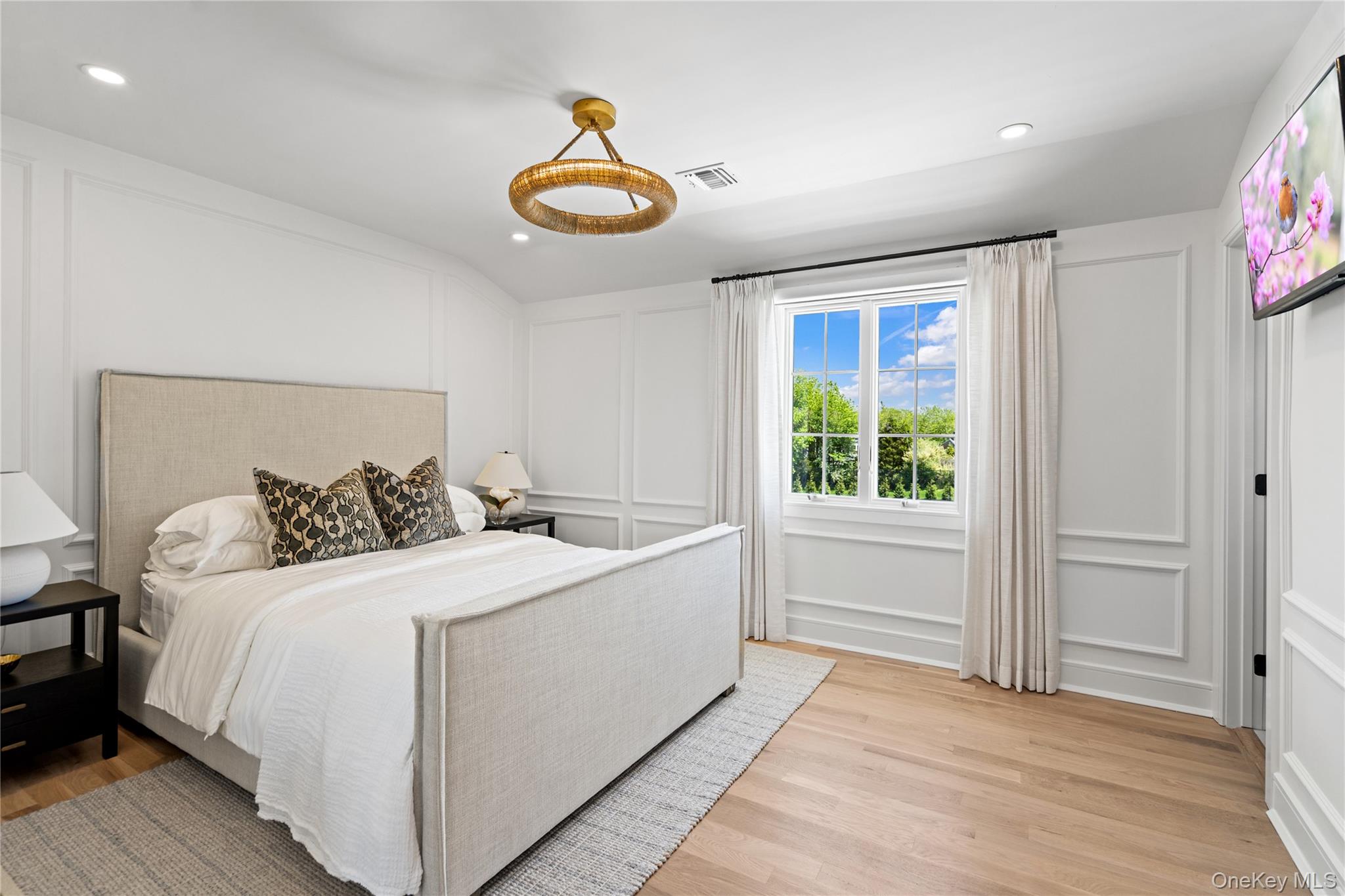 4 Carriage Lane Southampton Southampton, NY 11968