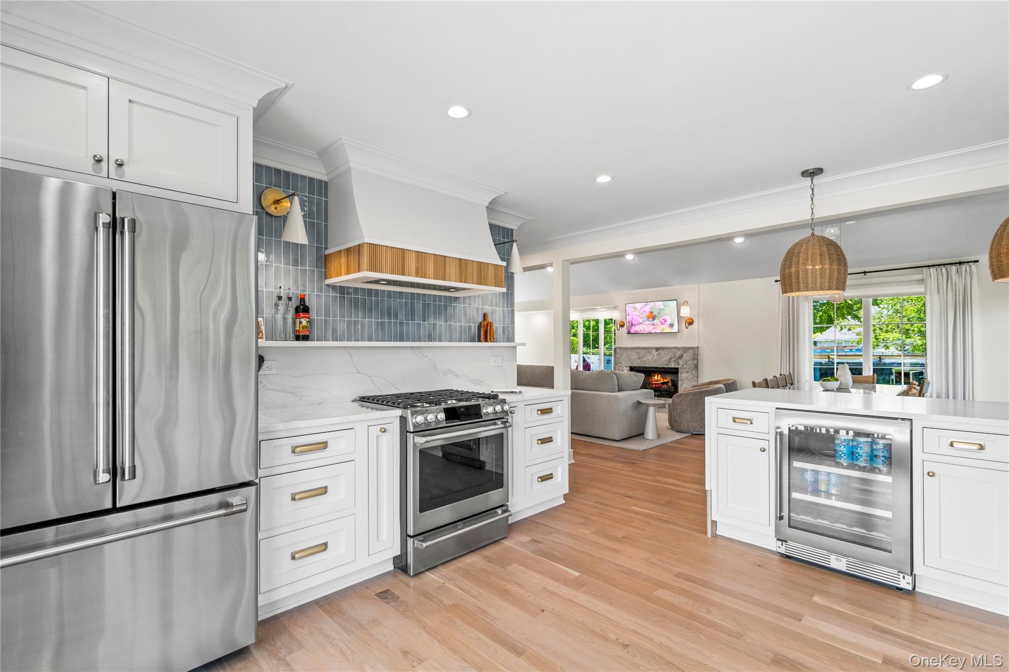 4 Carriage Lane Southampton Southampton, NY 11968