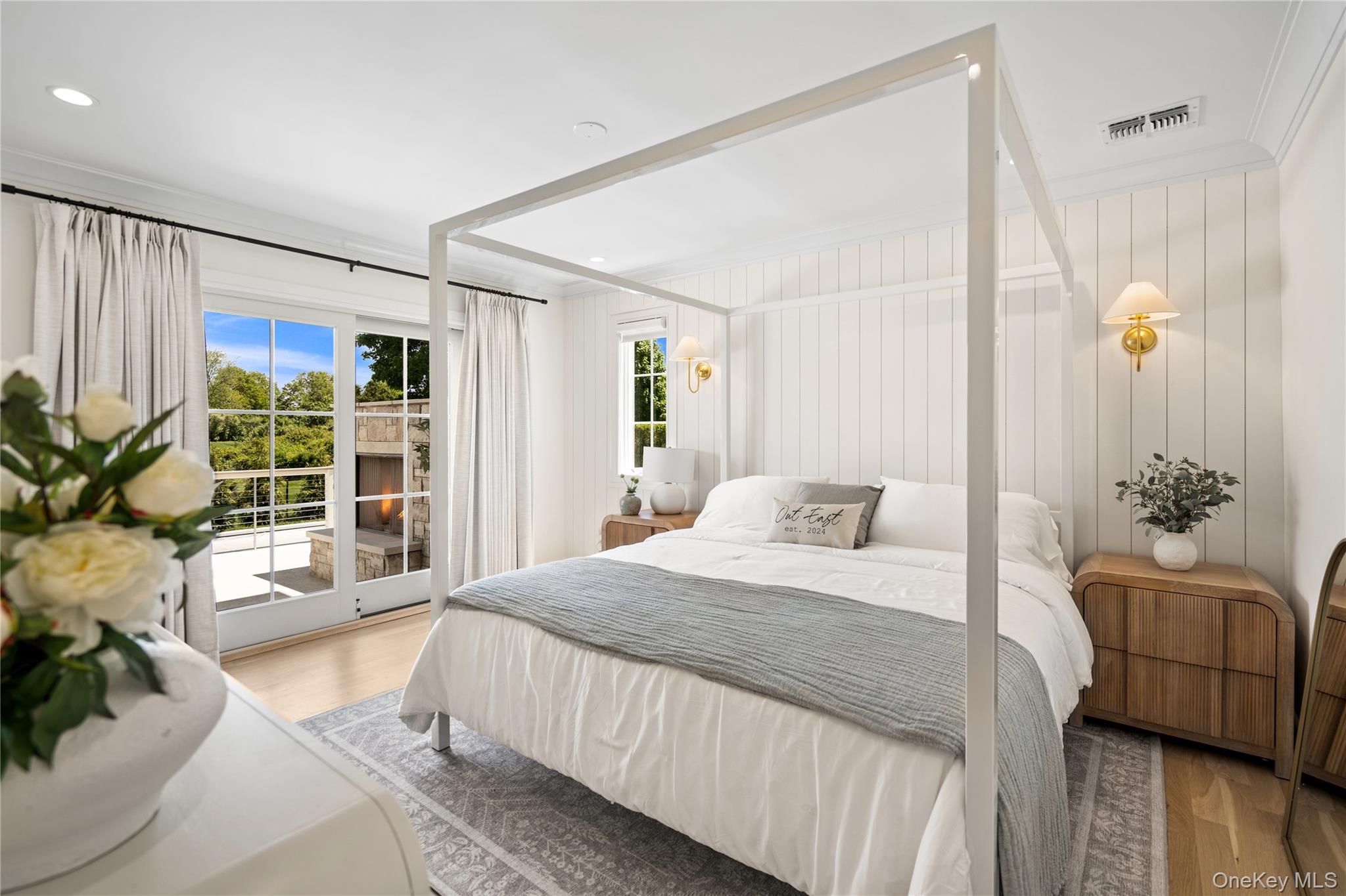 4 Carriage Lane Southampton Southampton, NY 11968