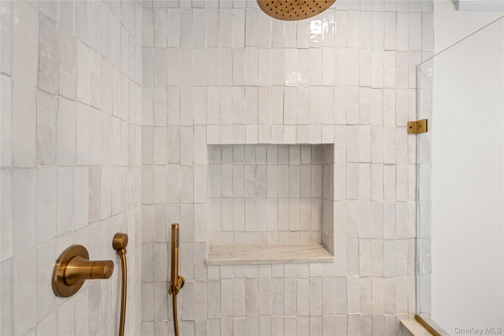 4 Carriage Lane Southampton Southampton, NY 11968