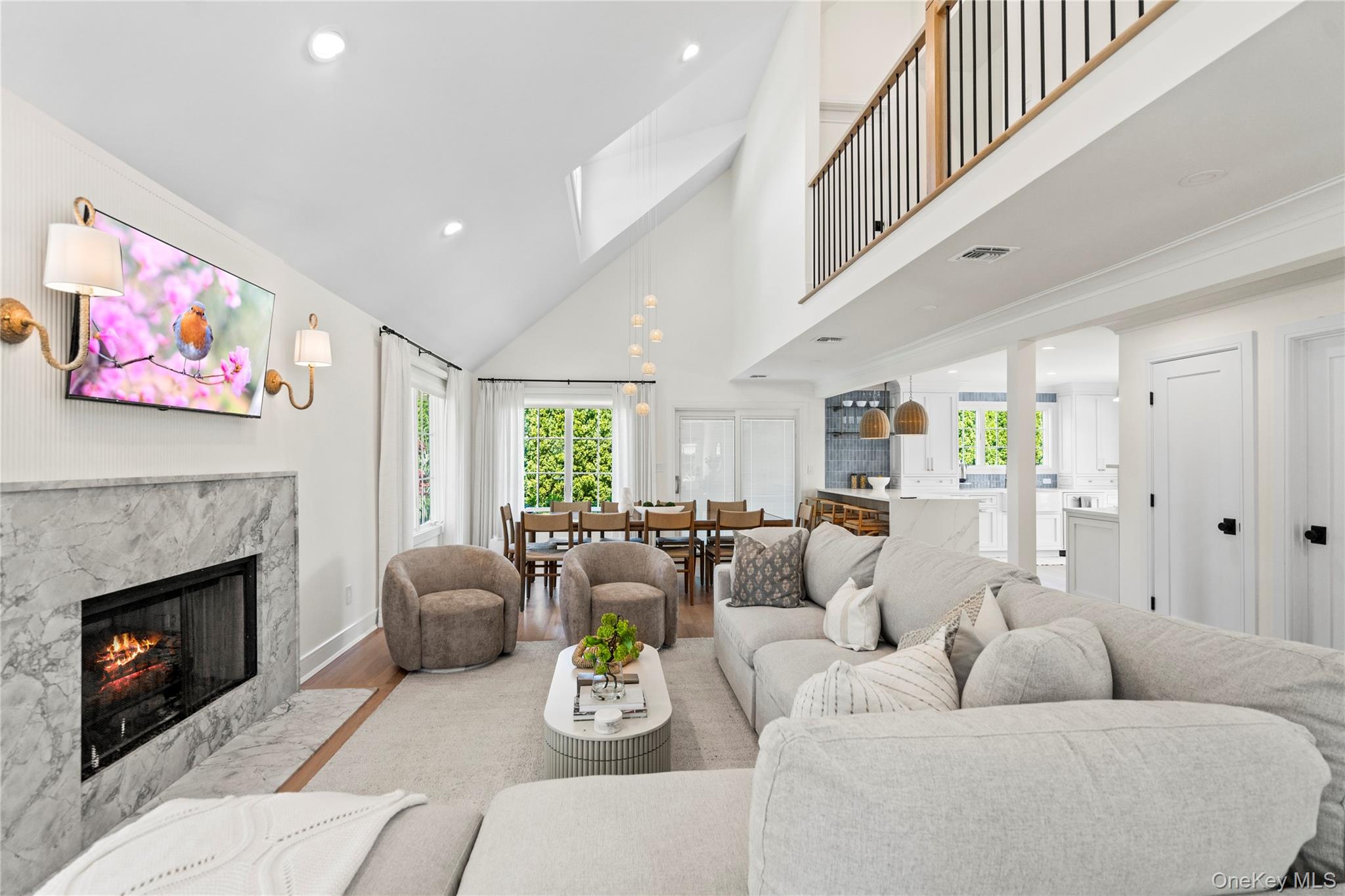 4 Carriage Lane Southampton Southampton, NY 11968