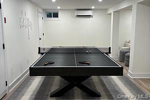 4 Carriage Lane Southampton Southampton, NY 11968