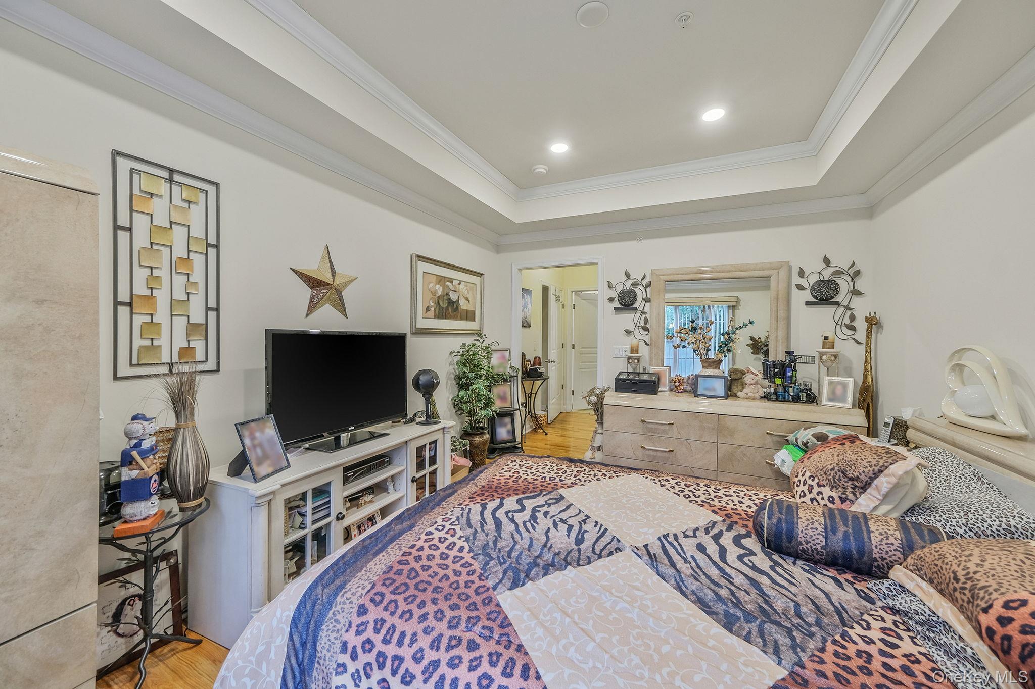 119 Wildwood Circle Holtsville Holtsville, NY 11742