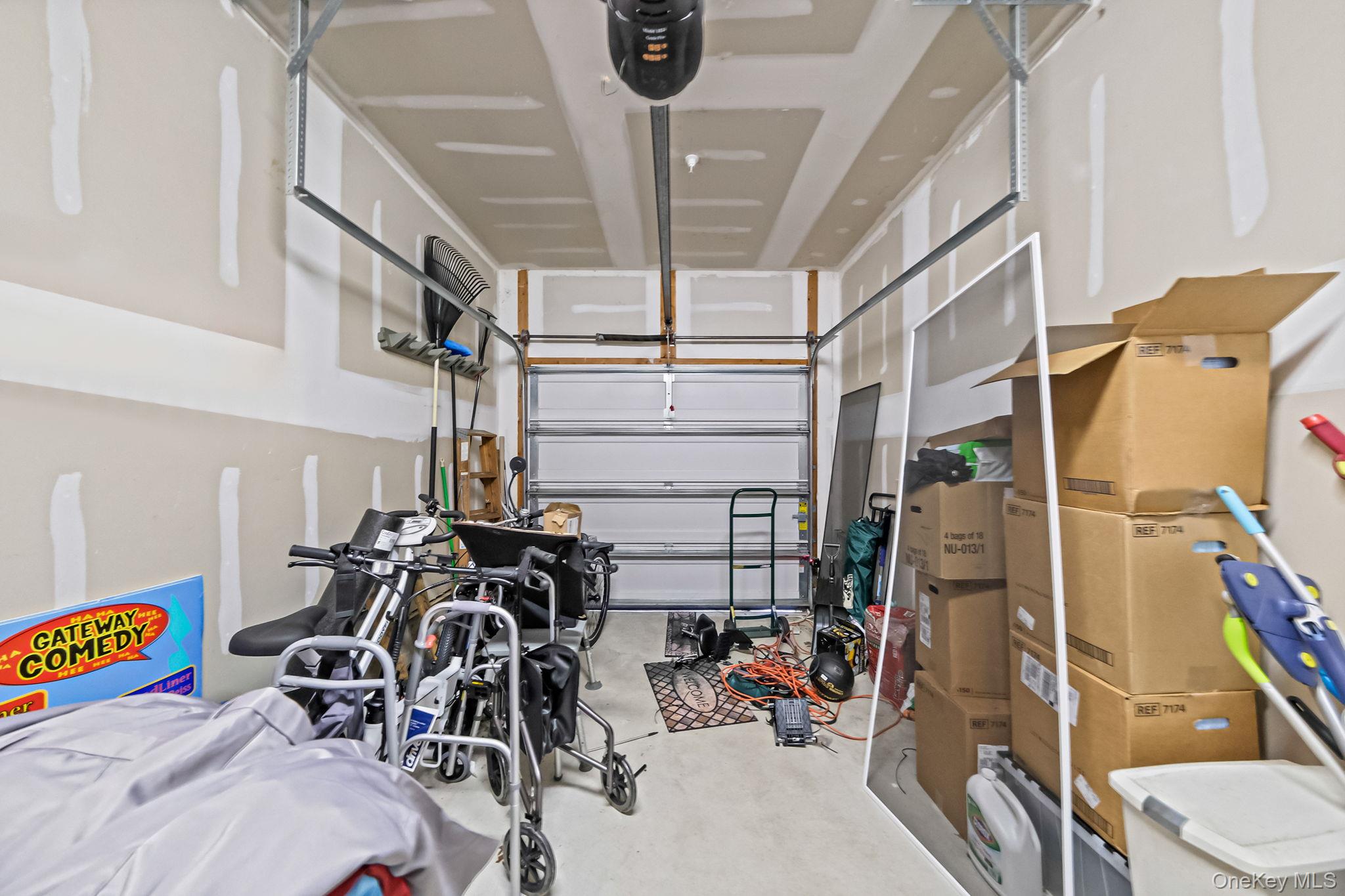 119 Wildwood Circle Holtsville Holtsville, NY 11742