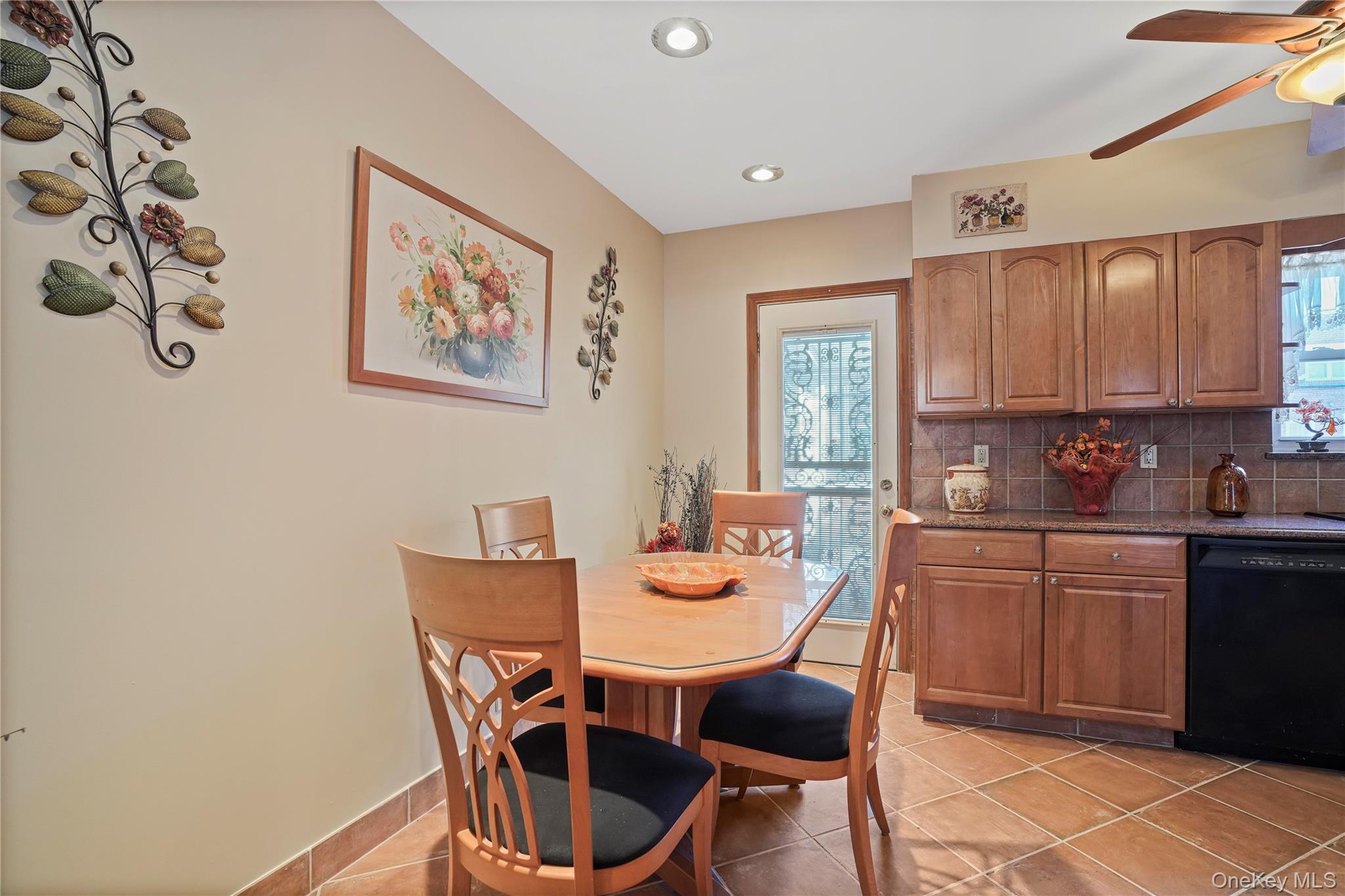 6161 79th Street Middle Village Middle Village, NY 11379