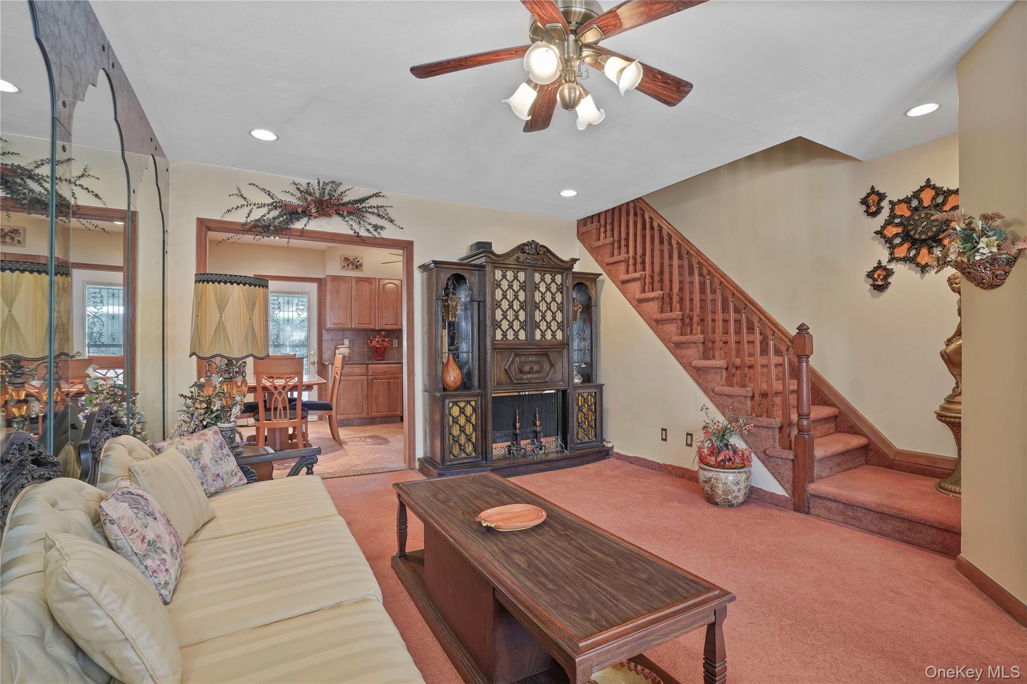 6161 79th Street Middle Village Middle Village, NY 11379