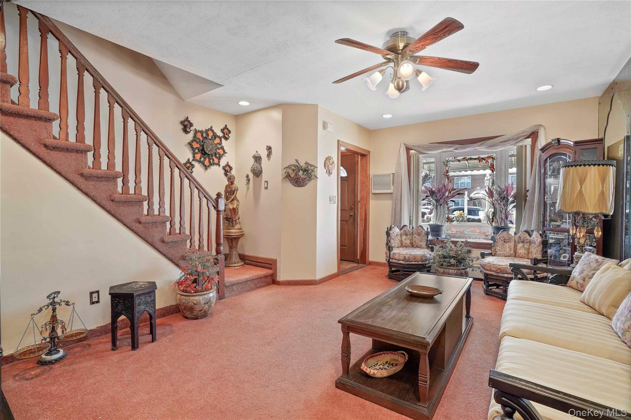 6161 79th Street Middle Village Middle Village, NY 11379